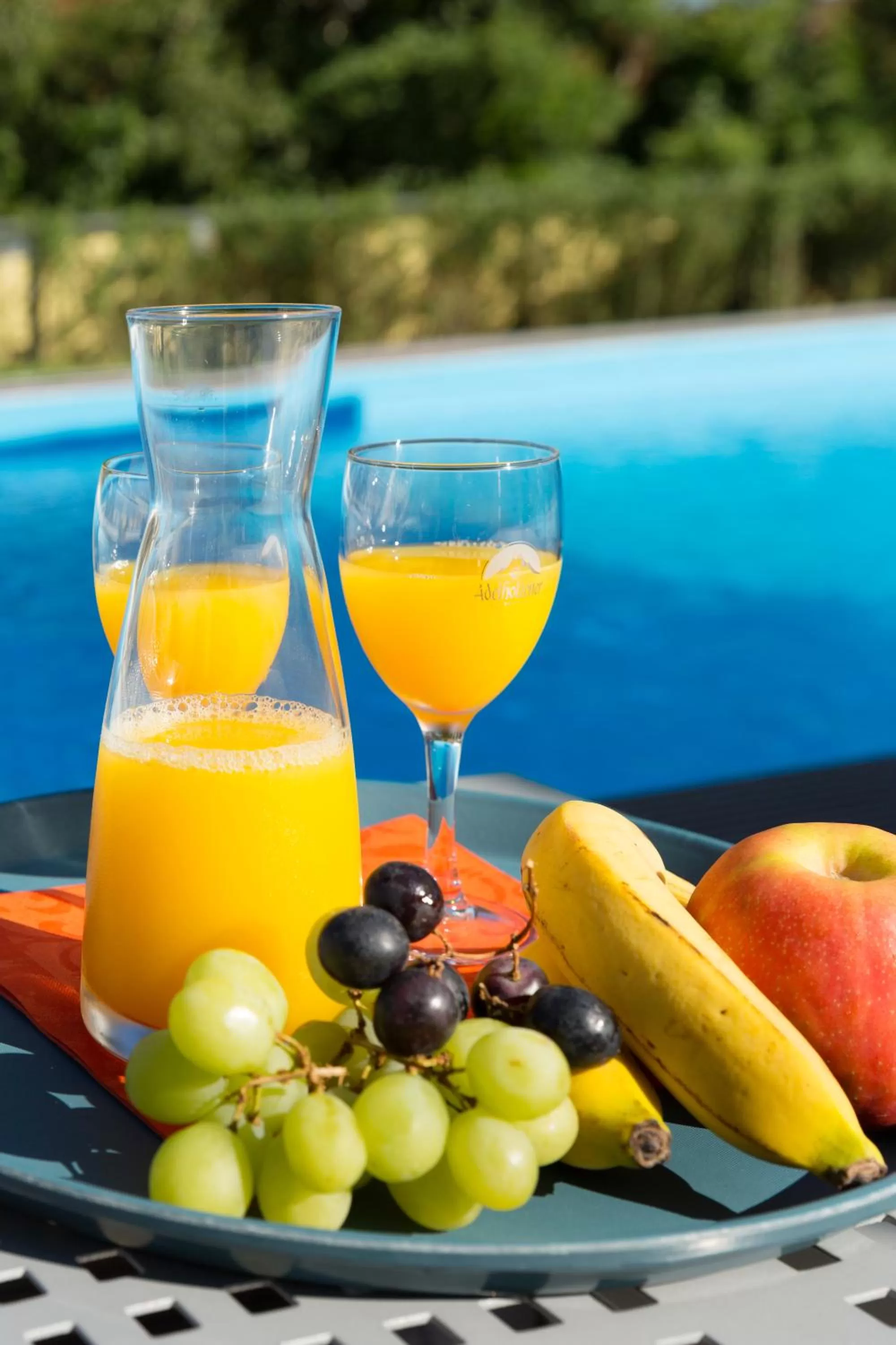 Swimming pool in Landhotel-Restaurant Huberhof Allershausen