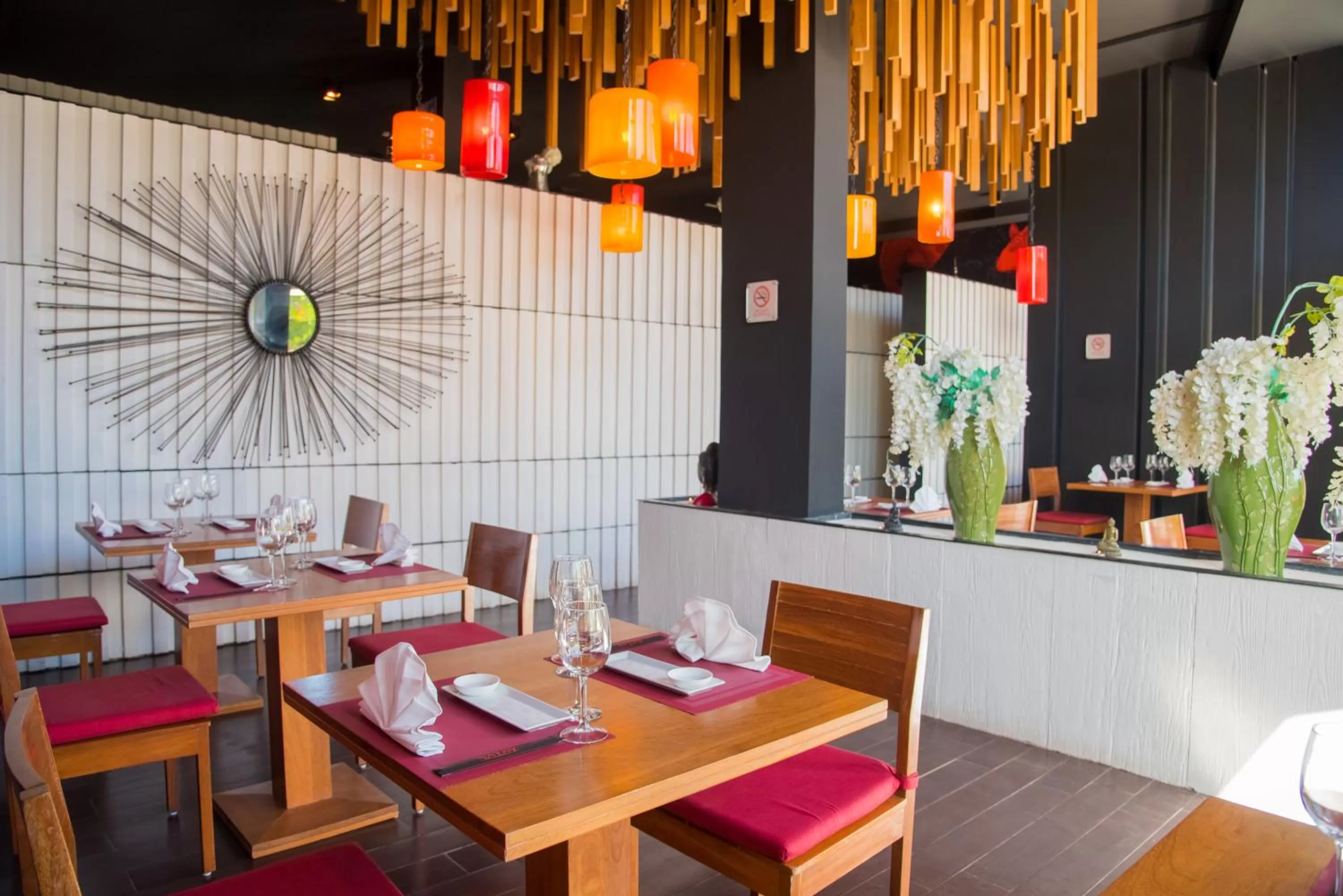 Restaurant/places to eat in Privilege Aluxes Adults Only