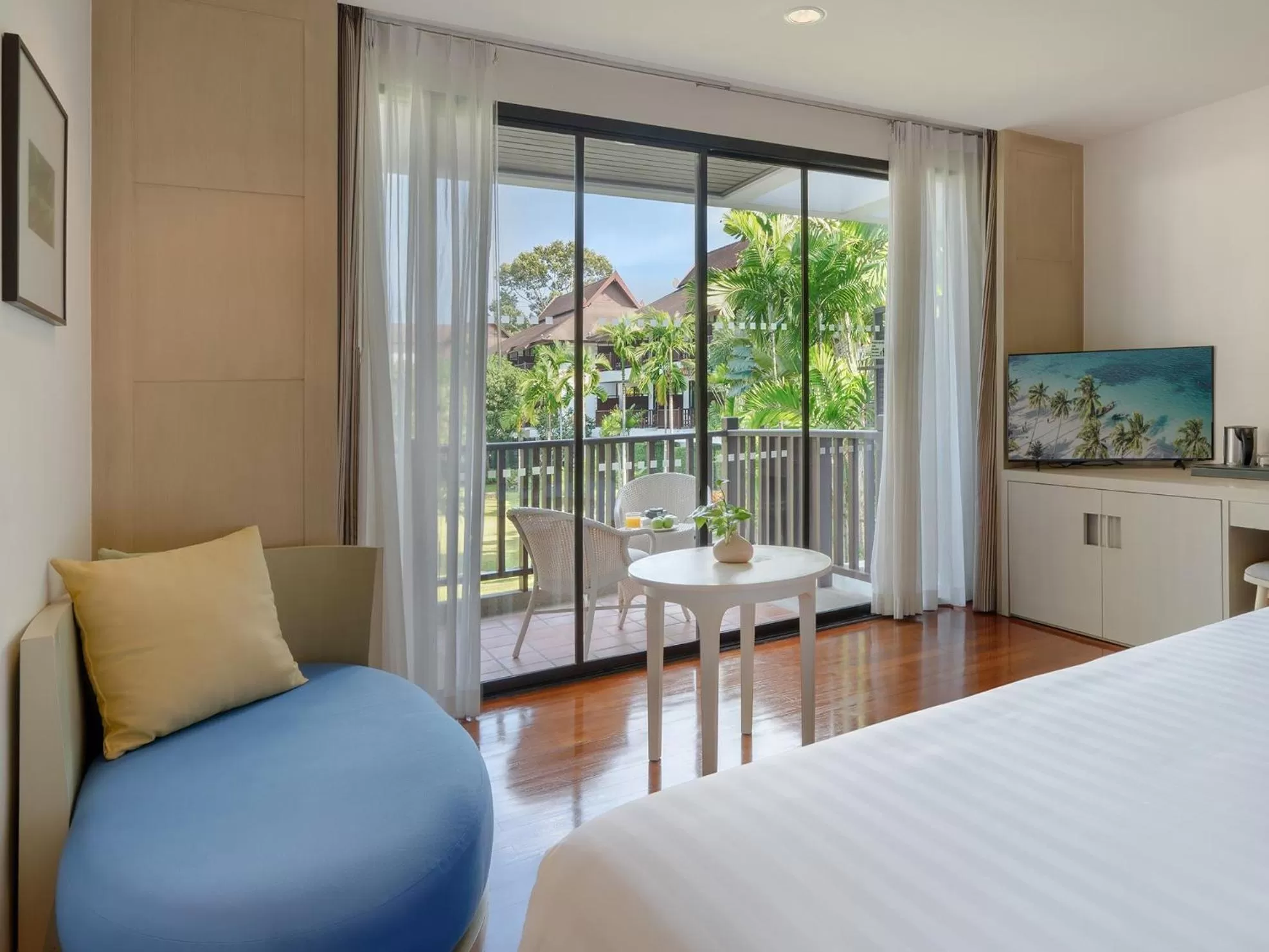 TV and multimedia, Bed in Amari Koh Samui