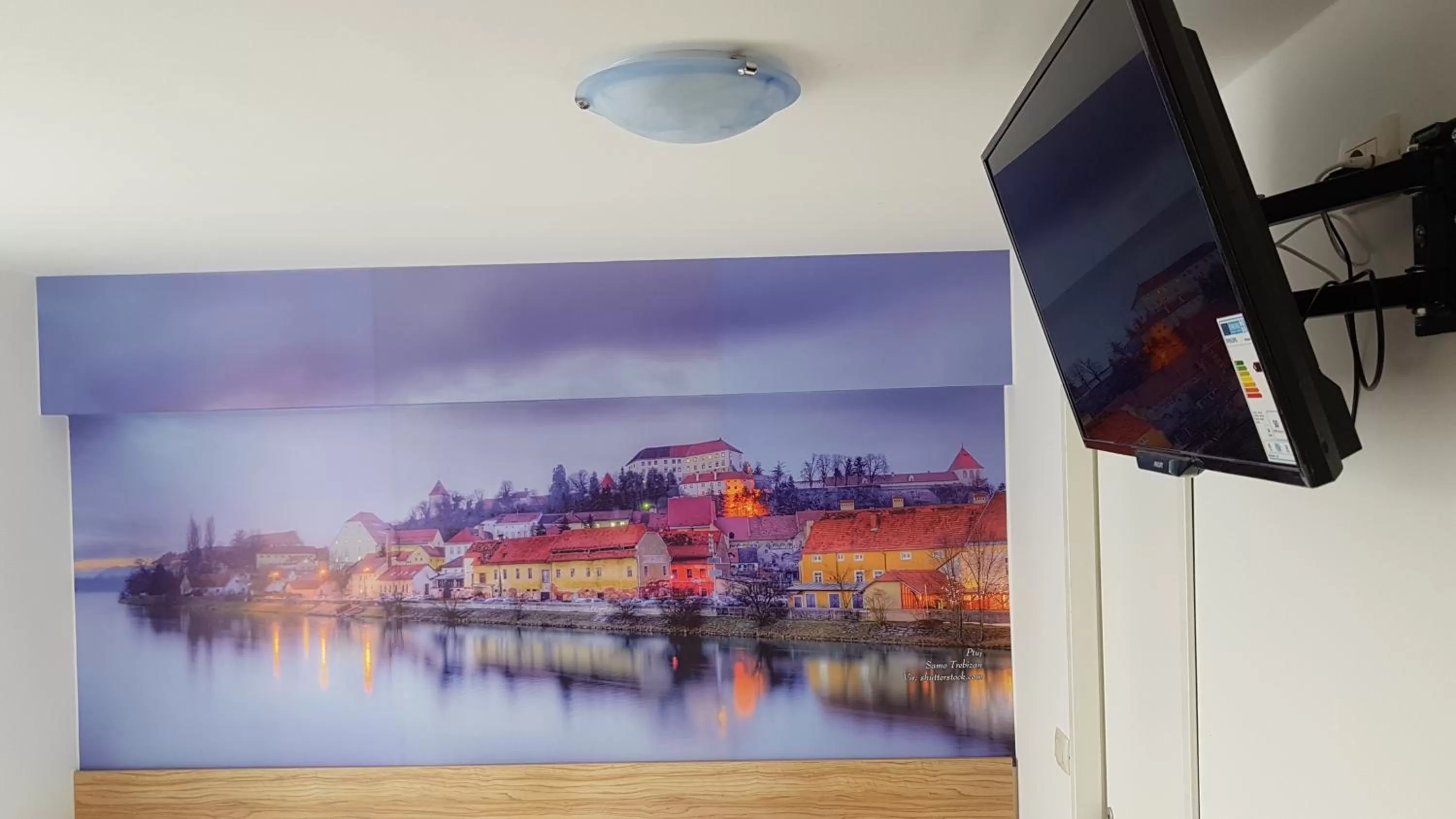 TV and multimedia in B&B By The Way