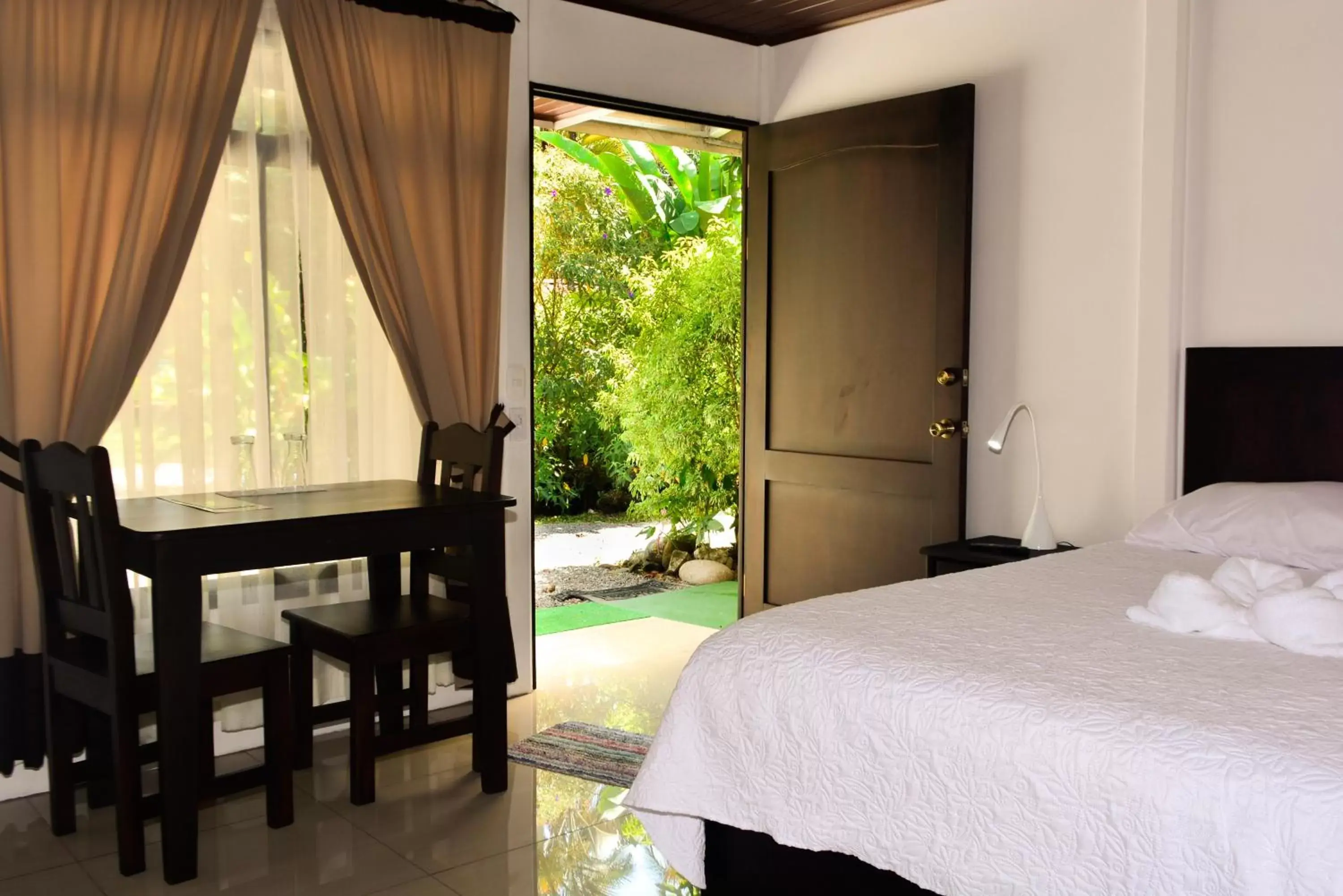 Standard Queen Room - single occupancy in Cabañas Green House Standard Queen Room - single occupancy in Cabañas Green House