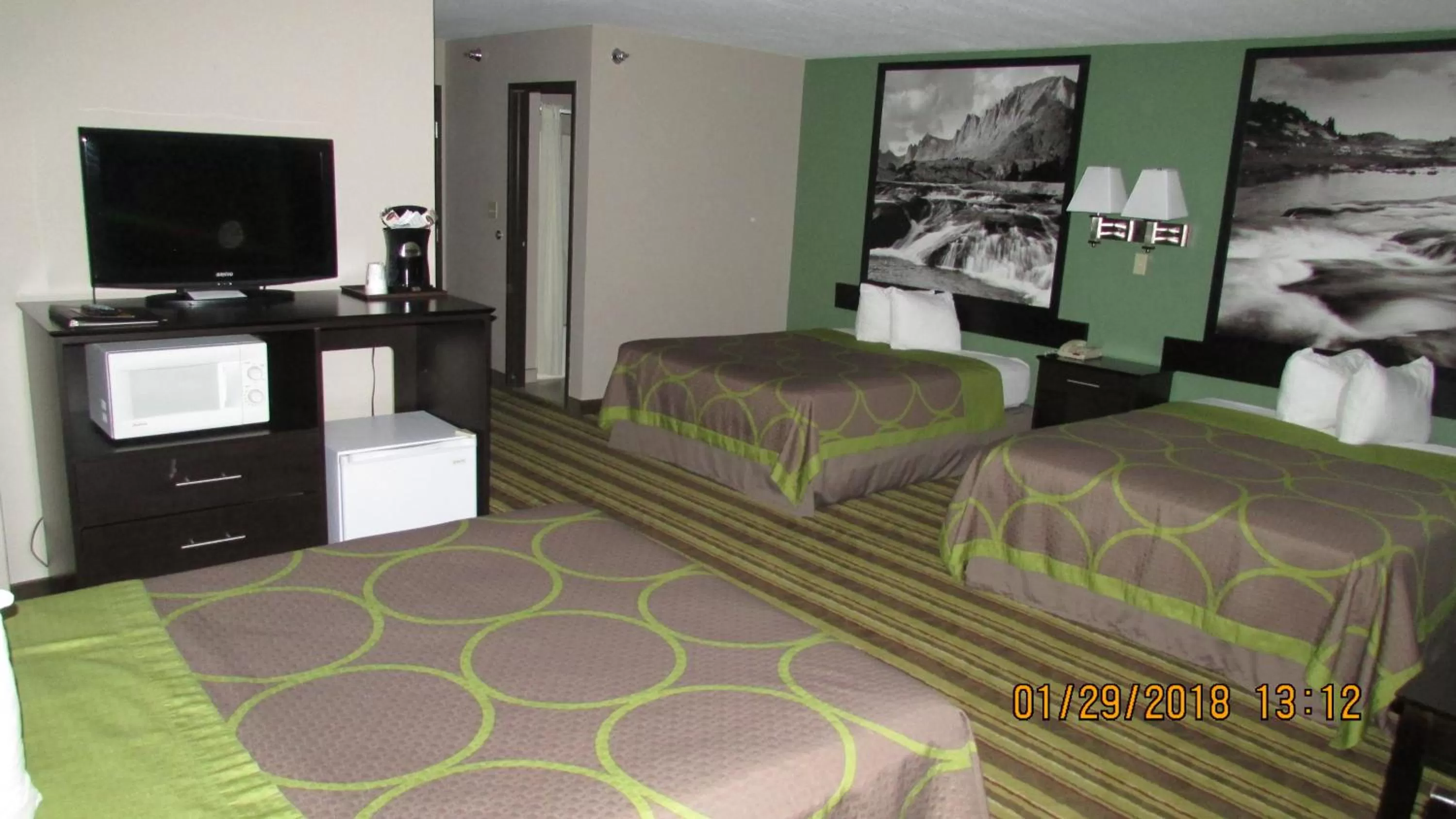 Bed in Super 8 by Wyndham Rock Springs