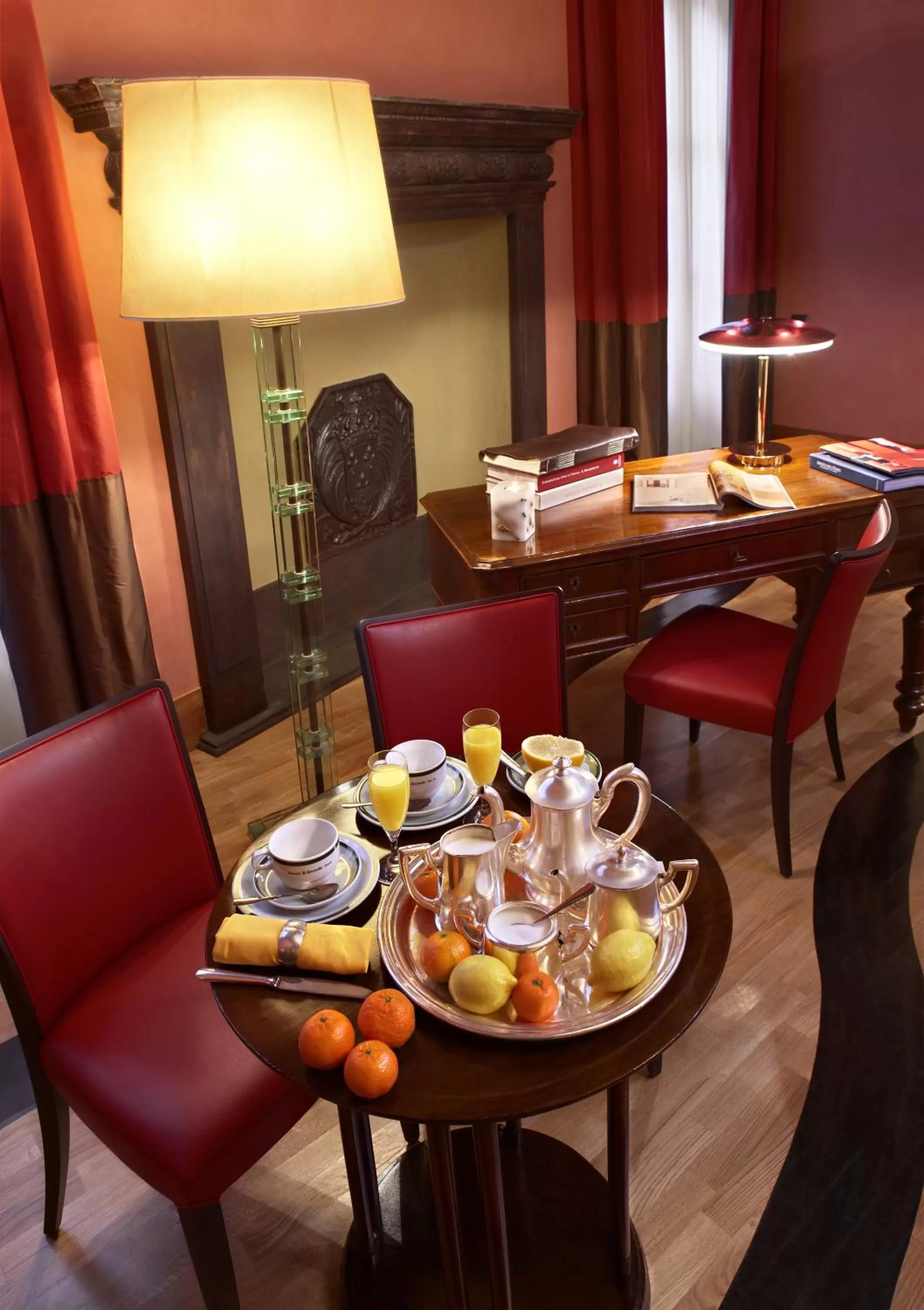 Decorative detail in Hotel Saturnia & International