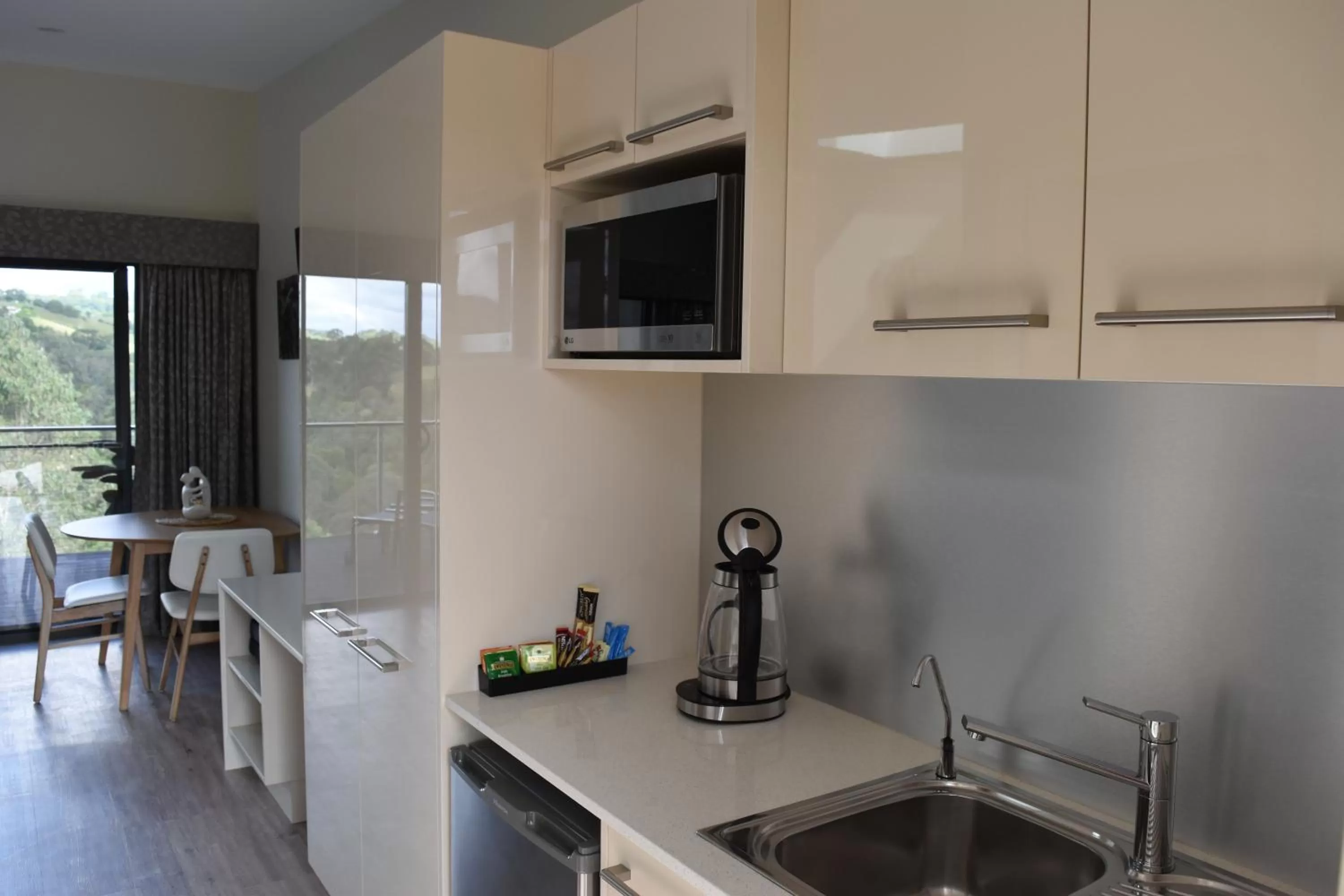 Kitchen or kitchenette in Mapleton Springs