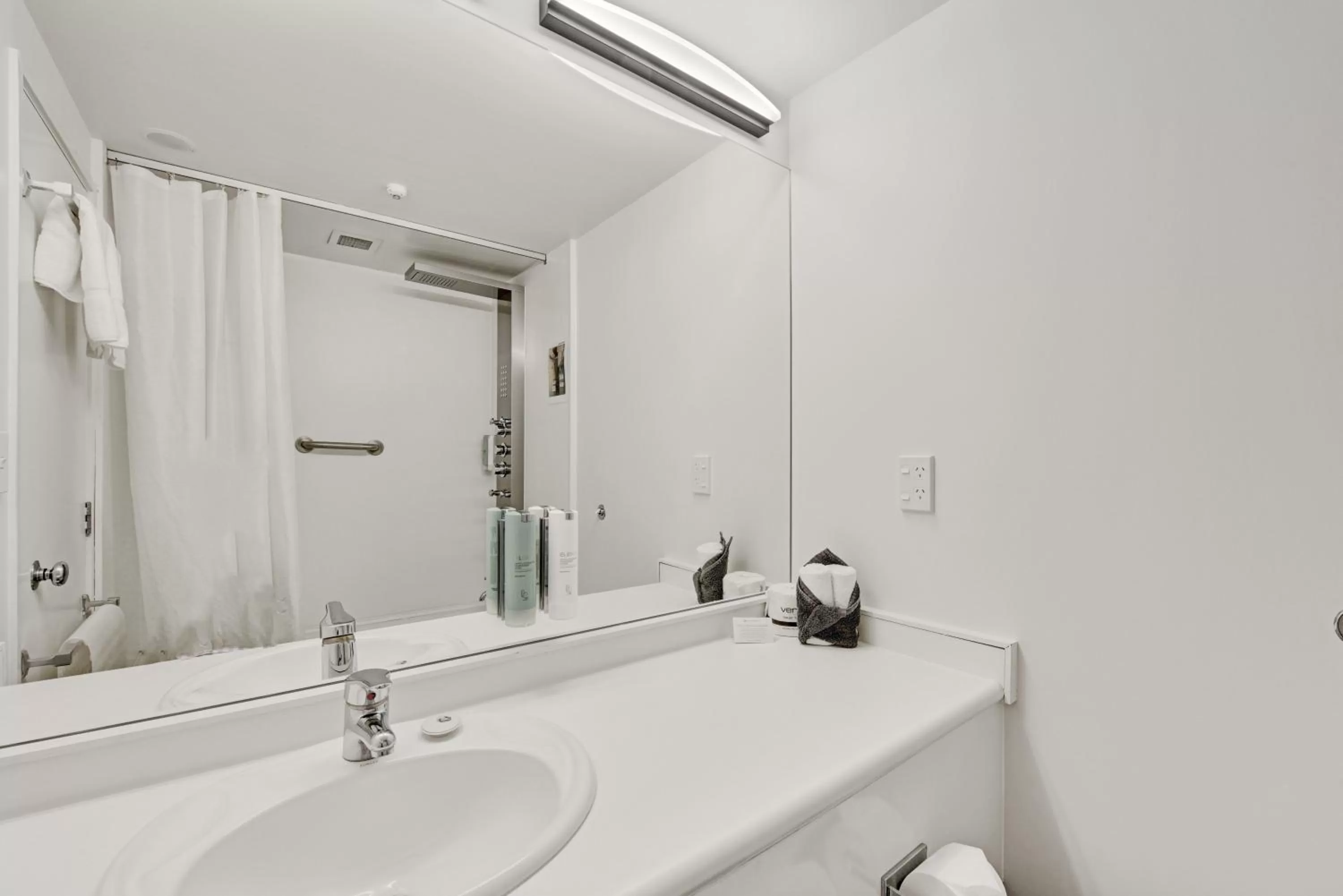 Bathroom in The Hotel Nelson