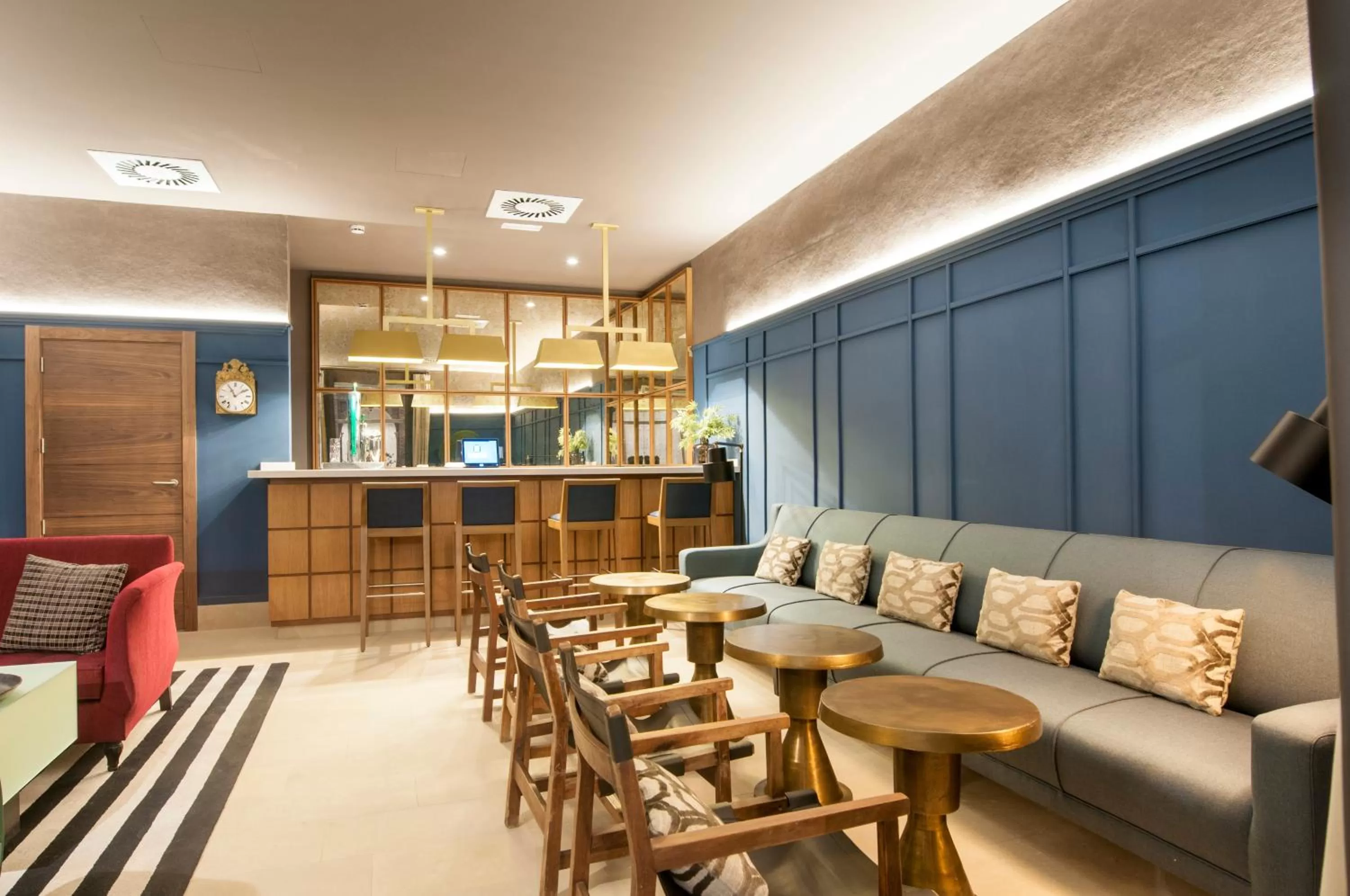 Lounge or bar in Parador de Lleida