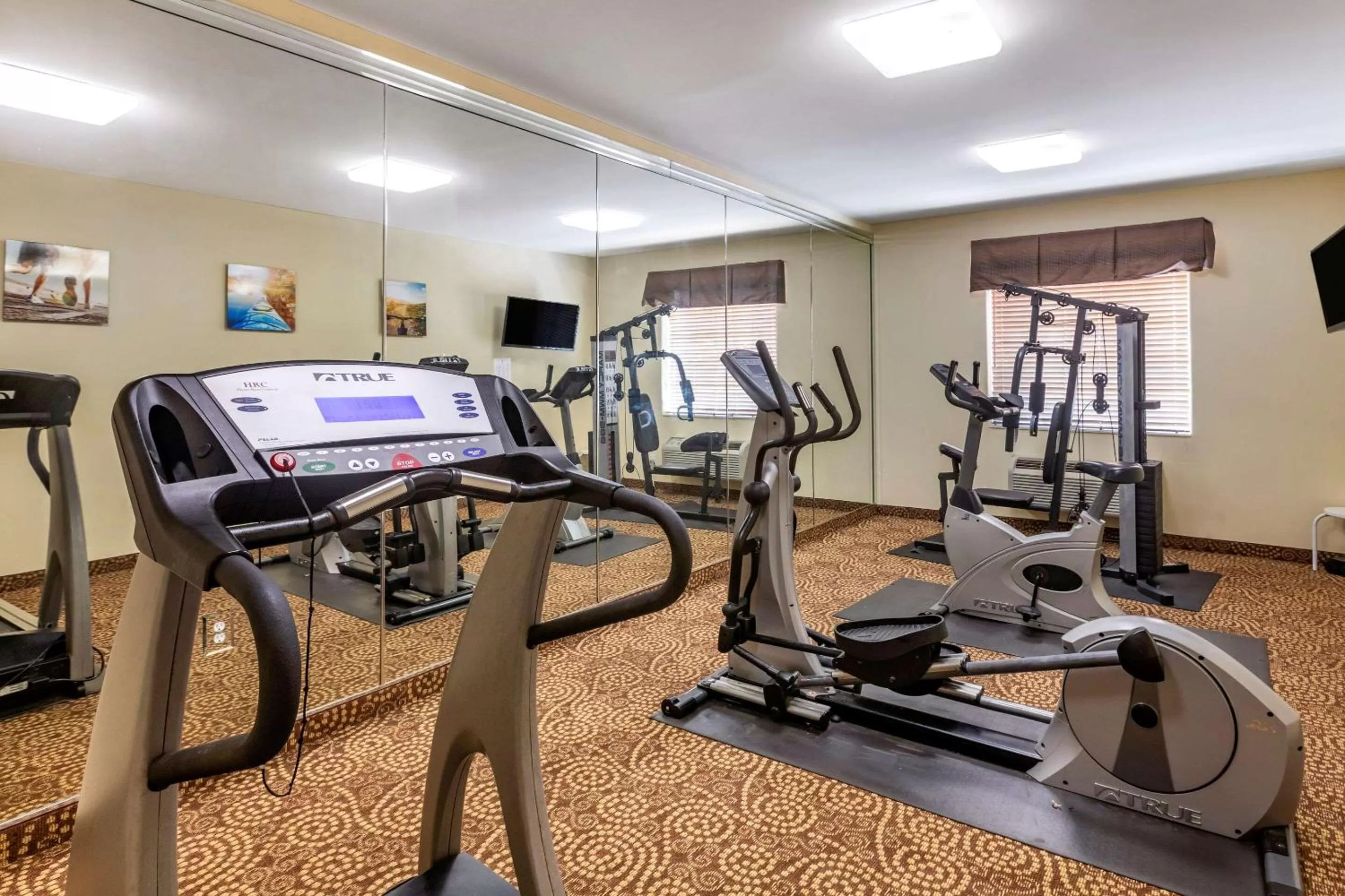 Activities in Comfort Inn & Suites Villa Rica