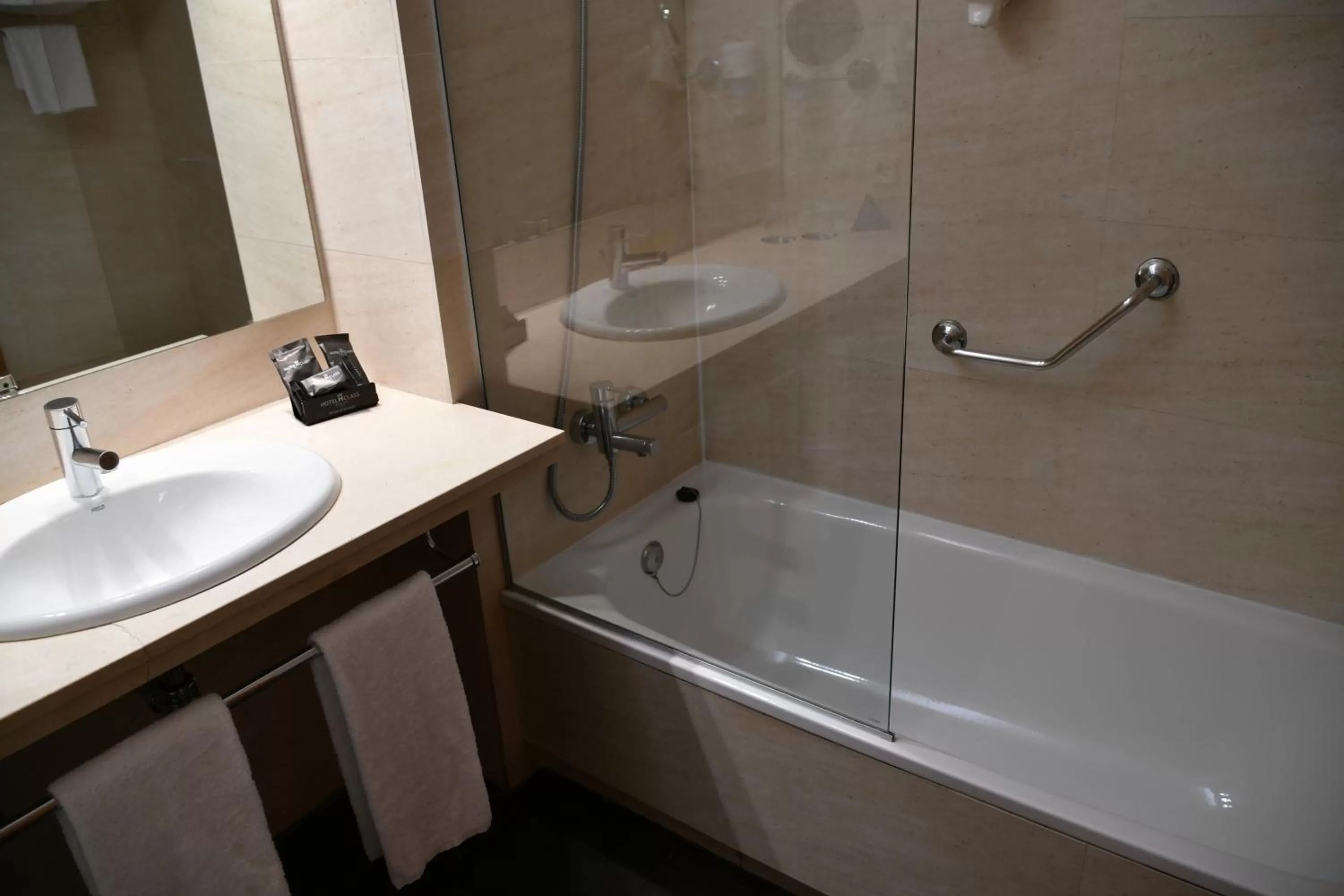 Toilet, Bathroom in Hotel Class Valls
