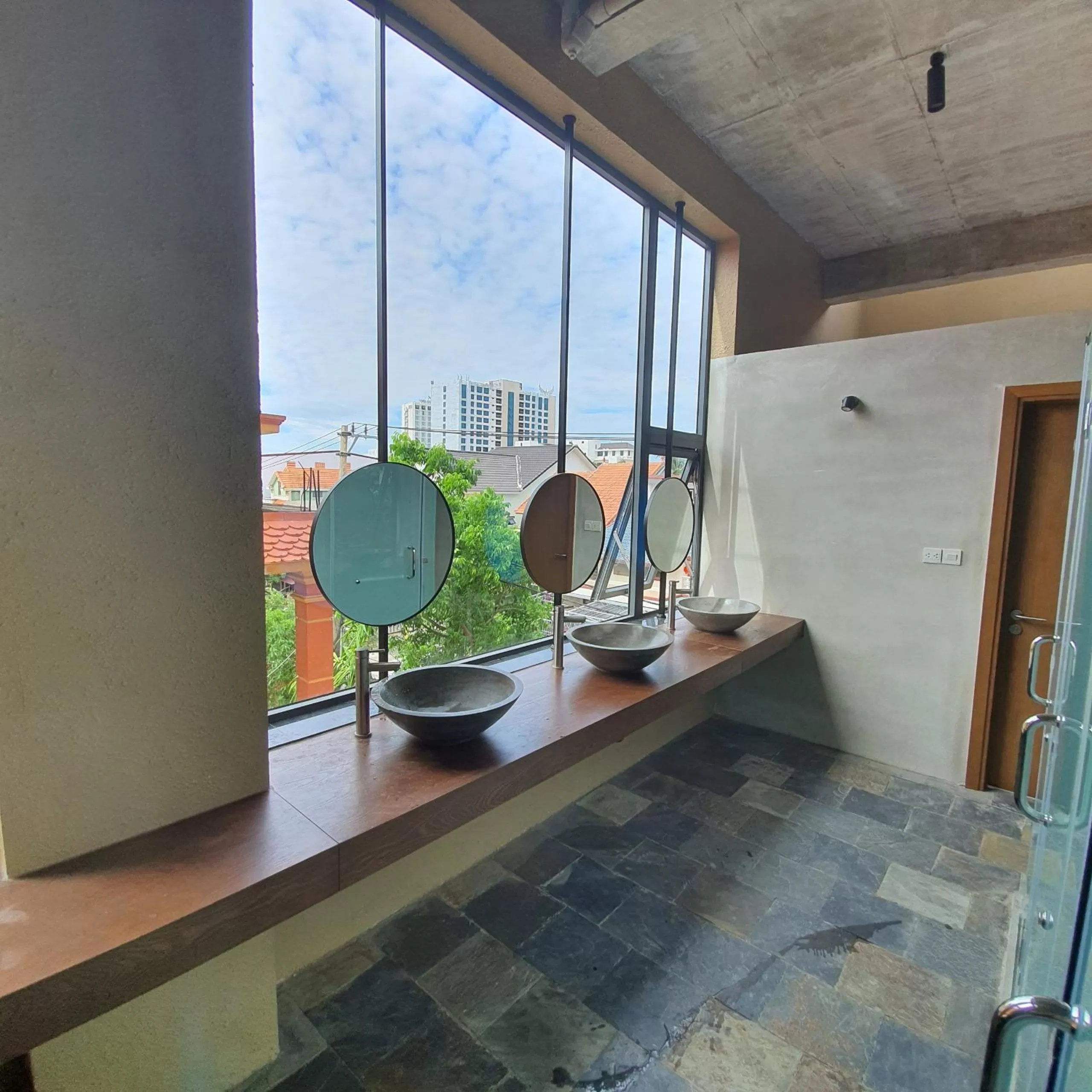 Shower in Cagina Boutique Hostel