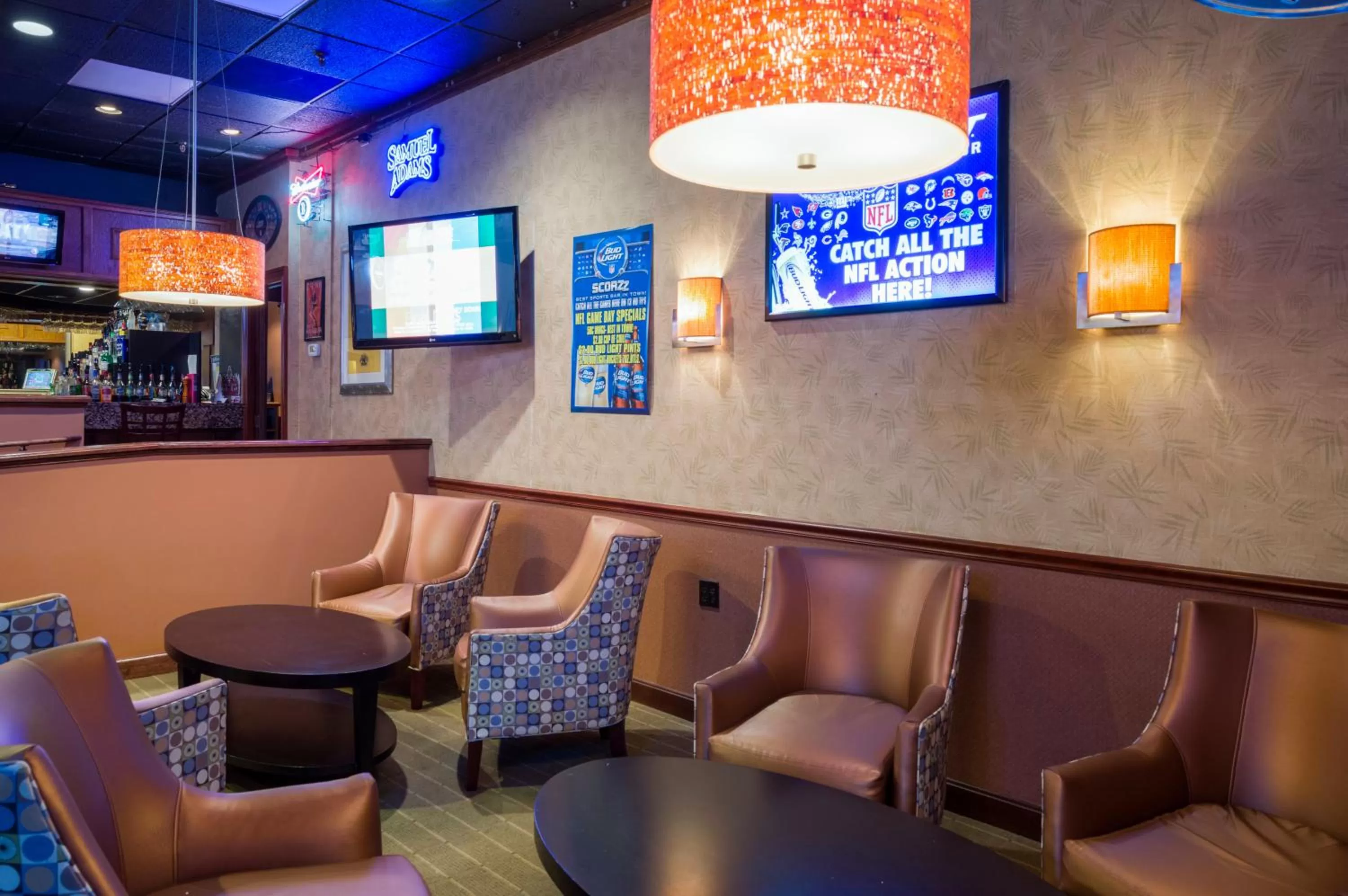 Lounge or bar in Holiday Inn Norwich by IHG