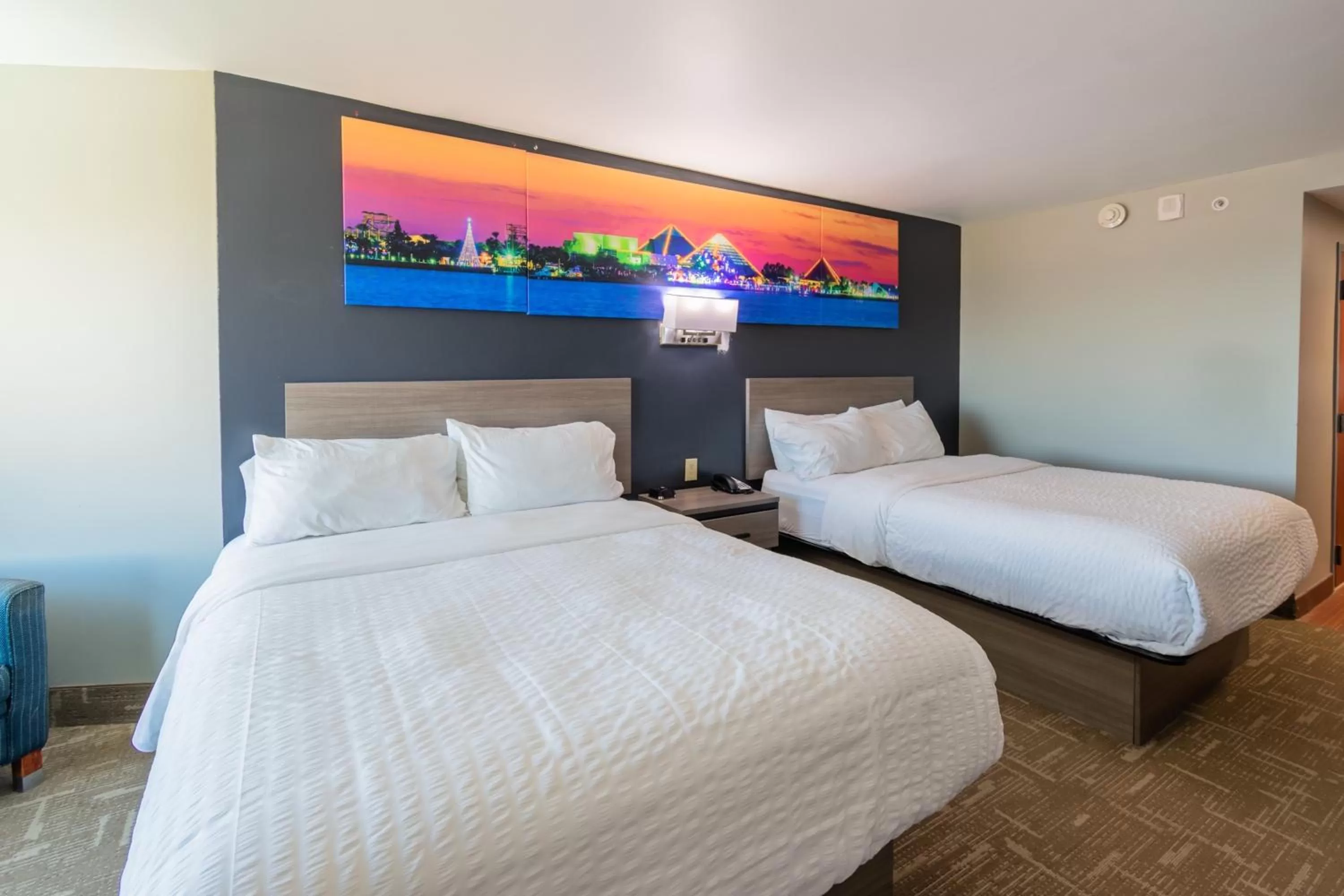 Bed in Clarion Pointe Galveston Seawall