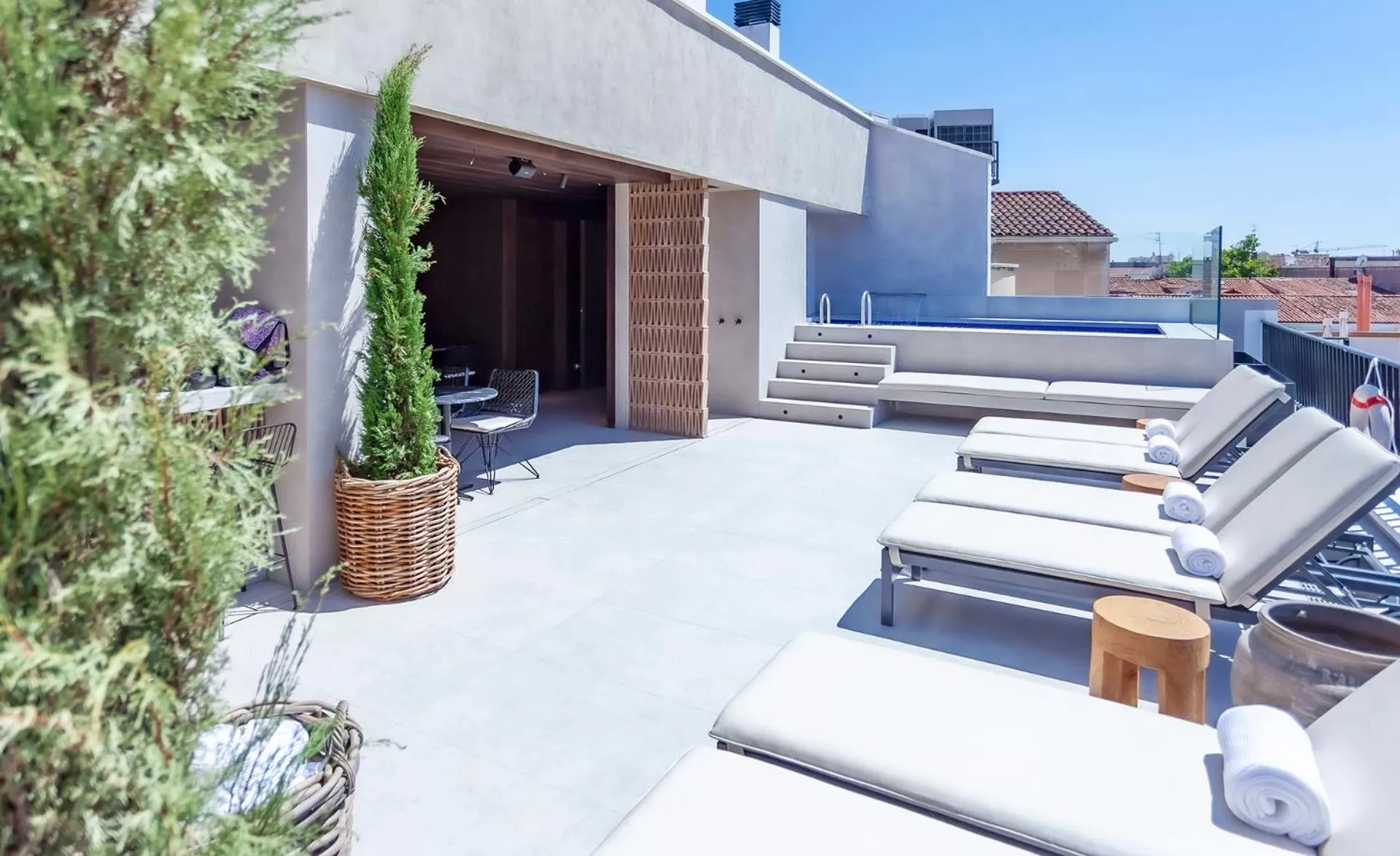 Balcony/Terrace in Hotel Villa Real, a member of Preferred Hotels & Resorts