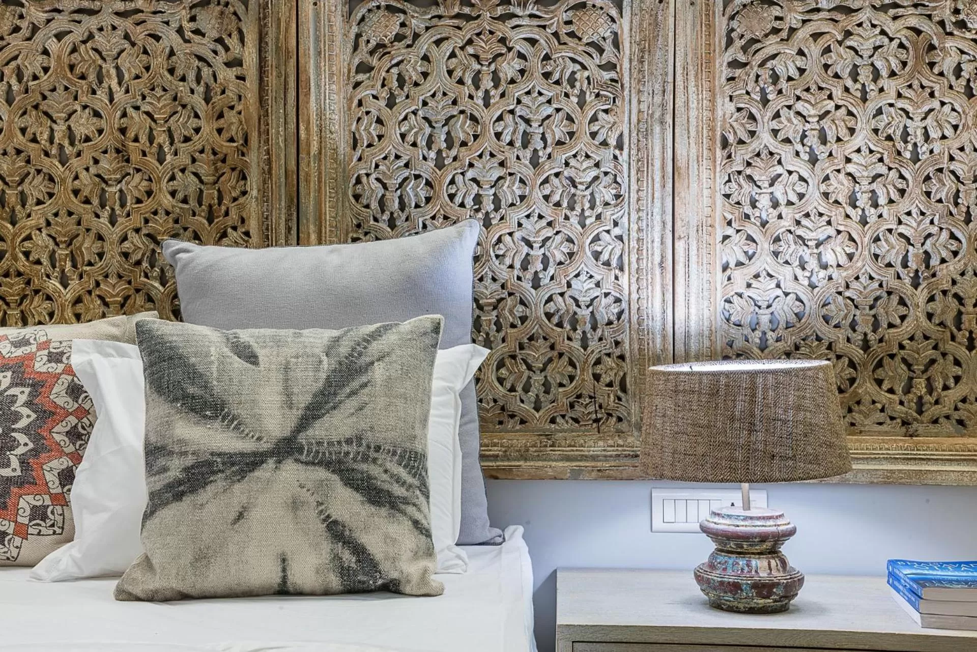 Bed in The Almond Tree