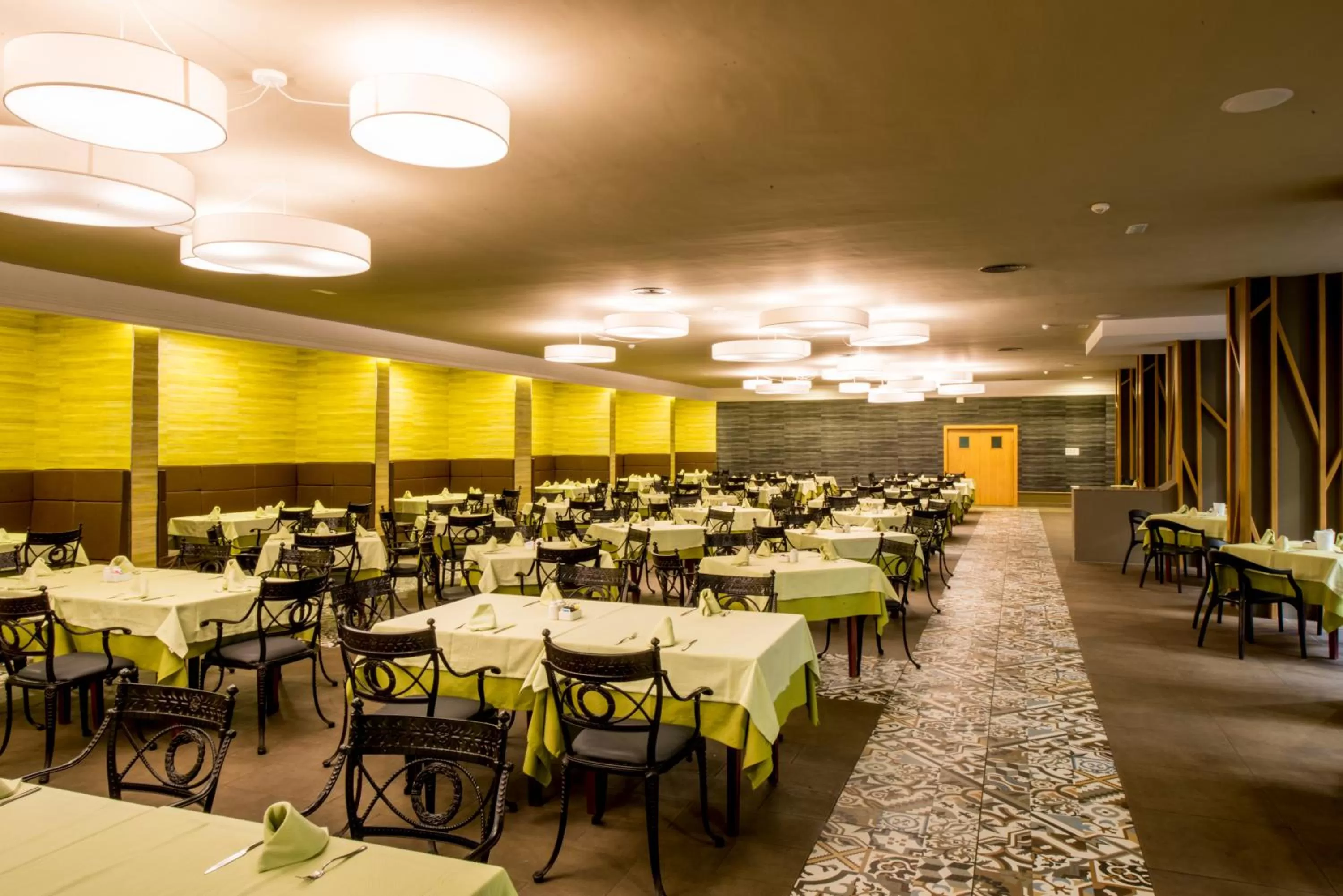 Restaurant/places to eat in Hotel Beatriz Playa & Spa