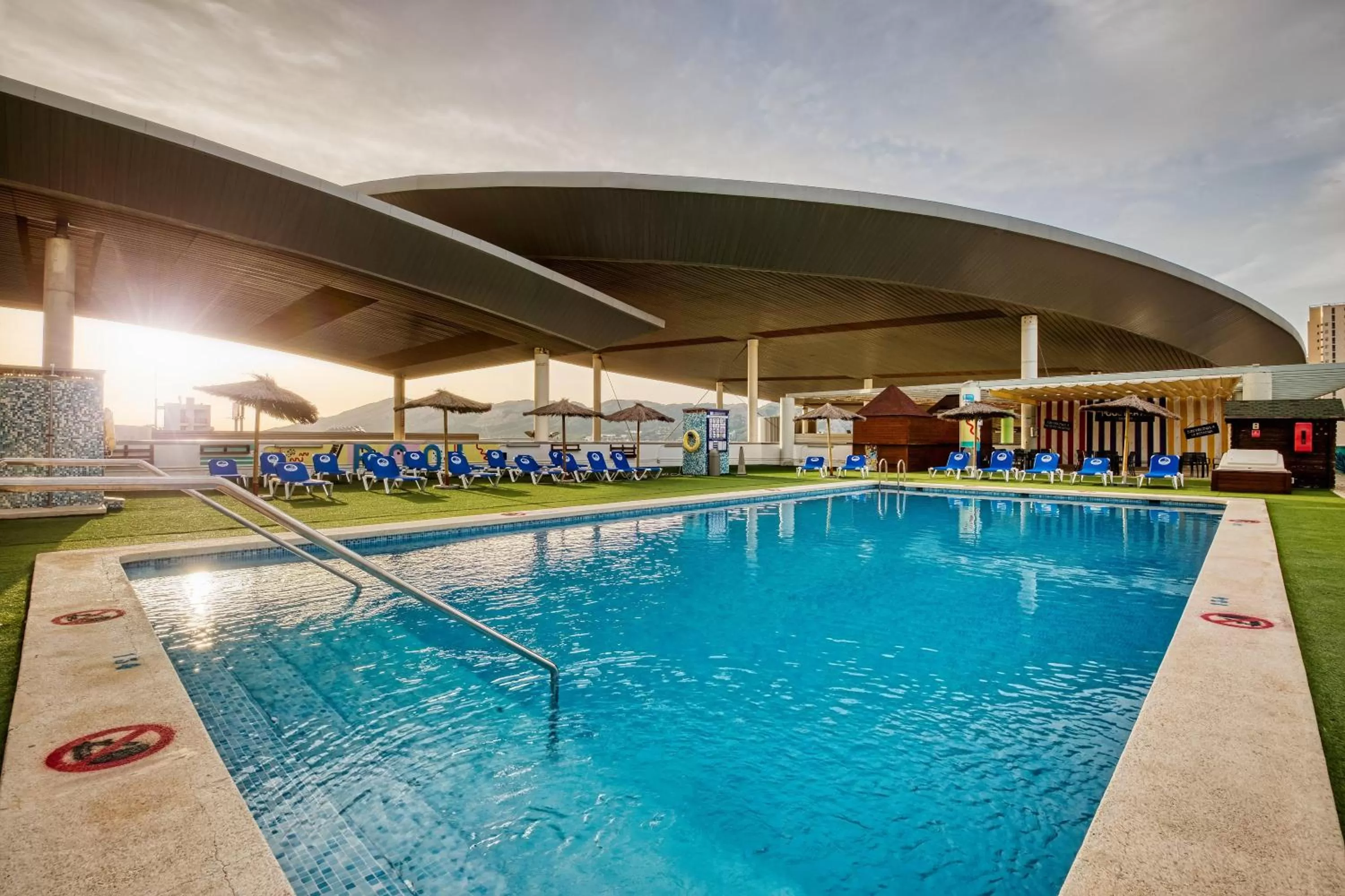 Swimming pool in La Estación
