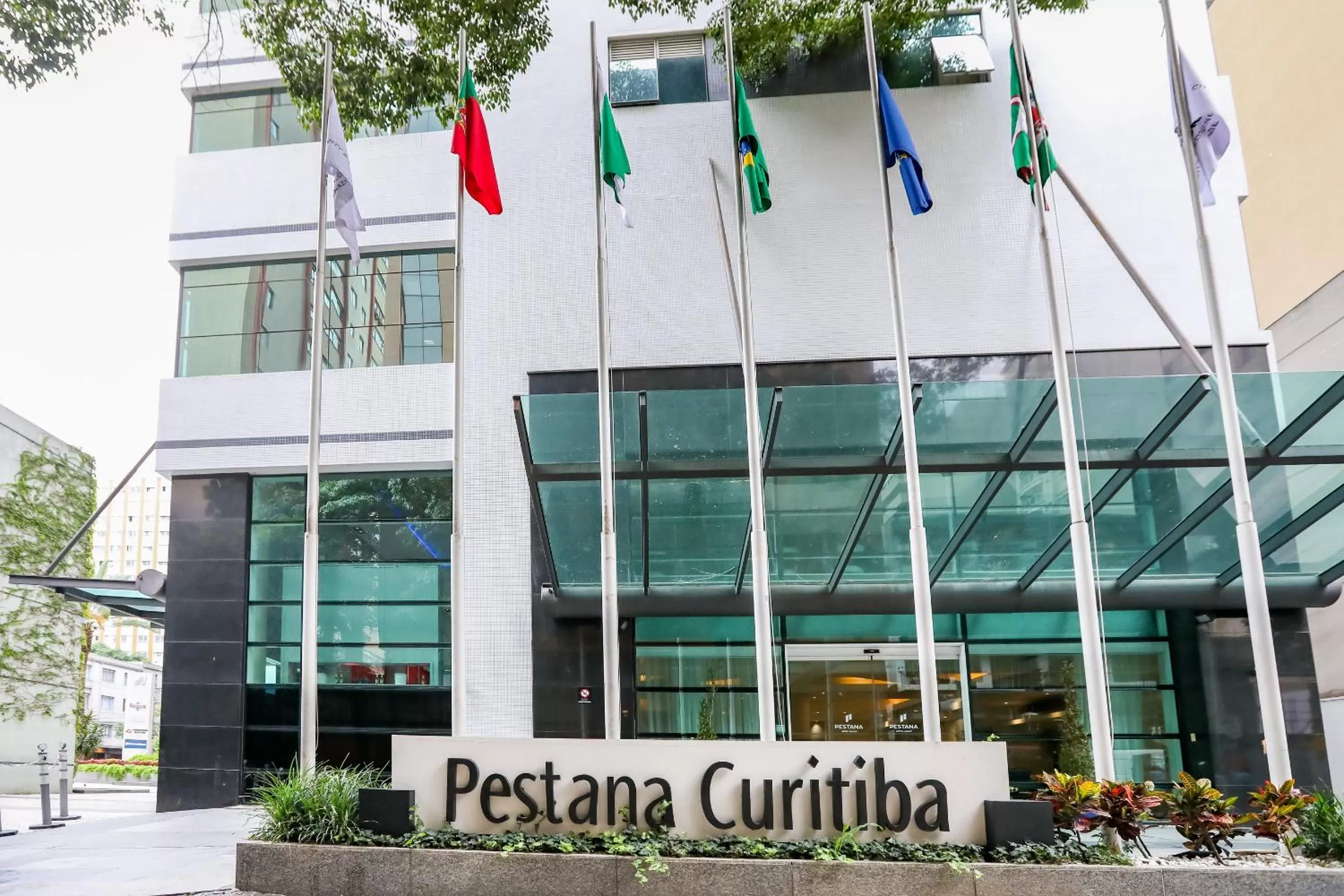 Property building in Pestana Curitiba