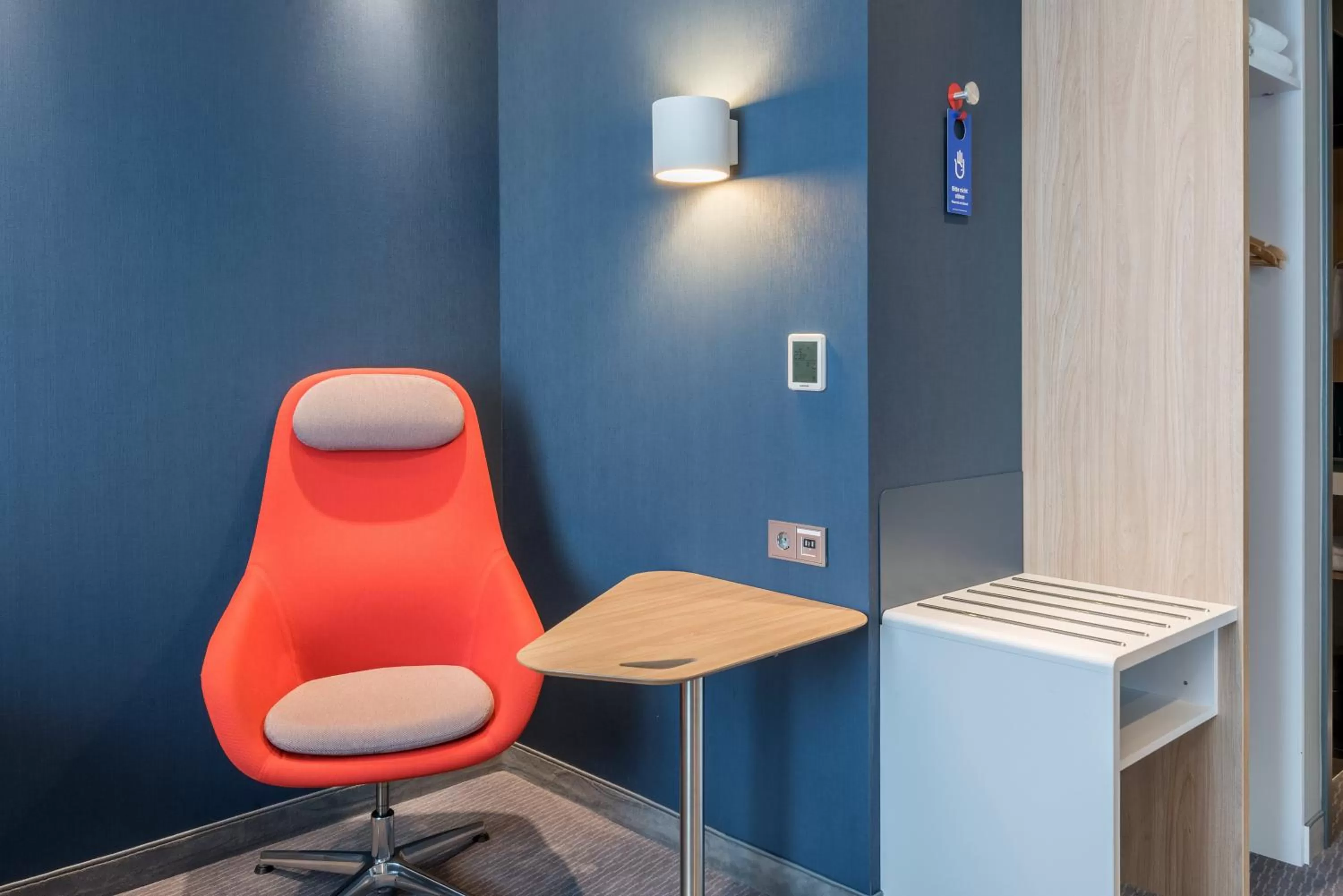 Bedroom in Holiday Inn Express - Siegen by IHG