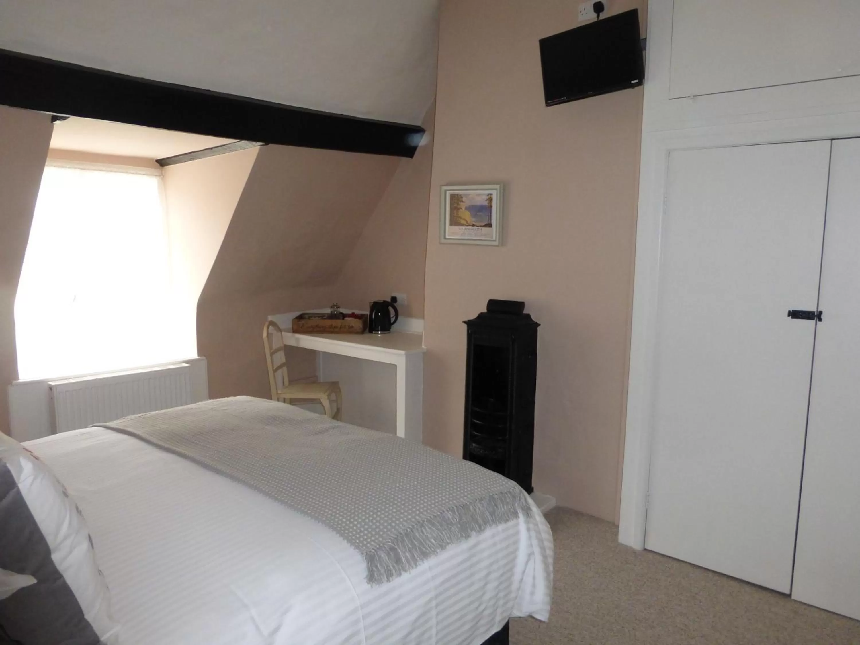 Day, Bed in Home Farm House