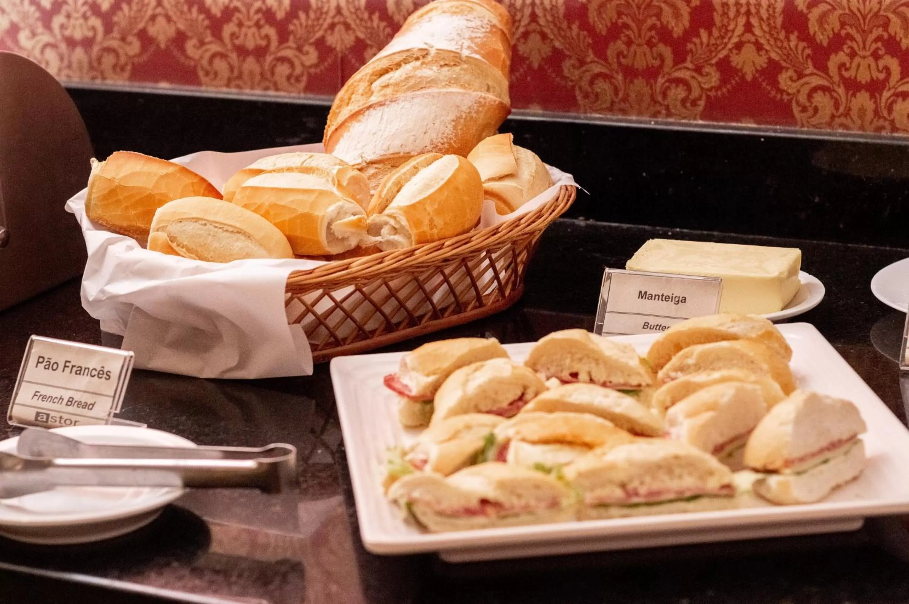 Breakfast in Astor Hotel