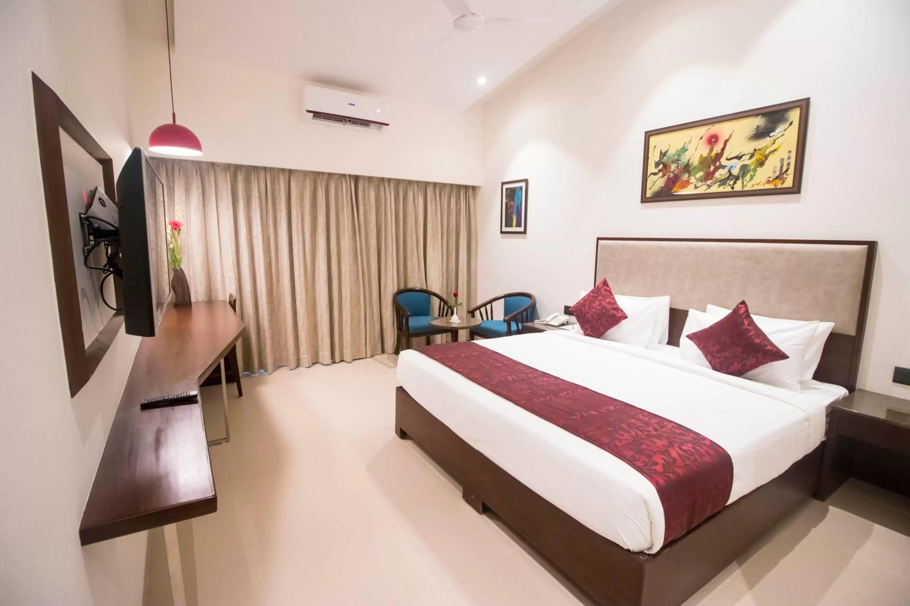 Bed in 7 Apple Resort Lonavala