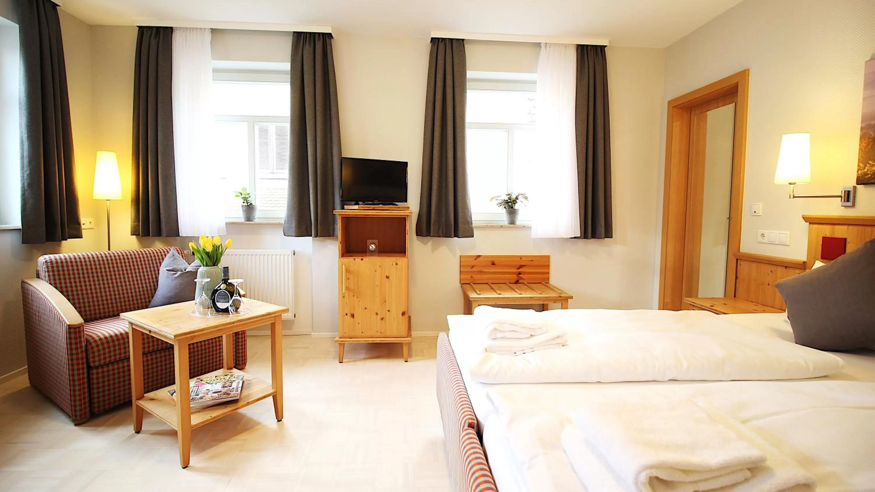 TV and multimedia, Bed in Aparthotel Alte Schmiede Dettelbach