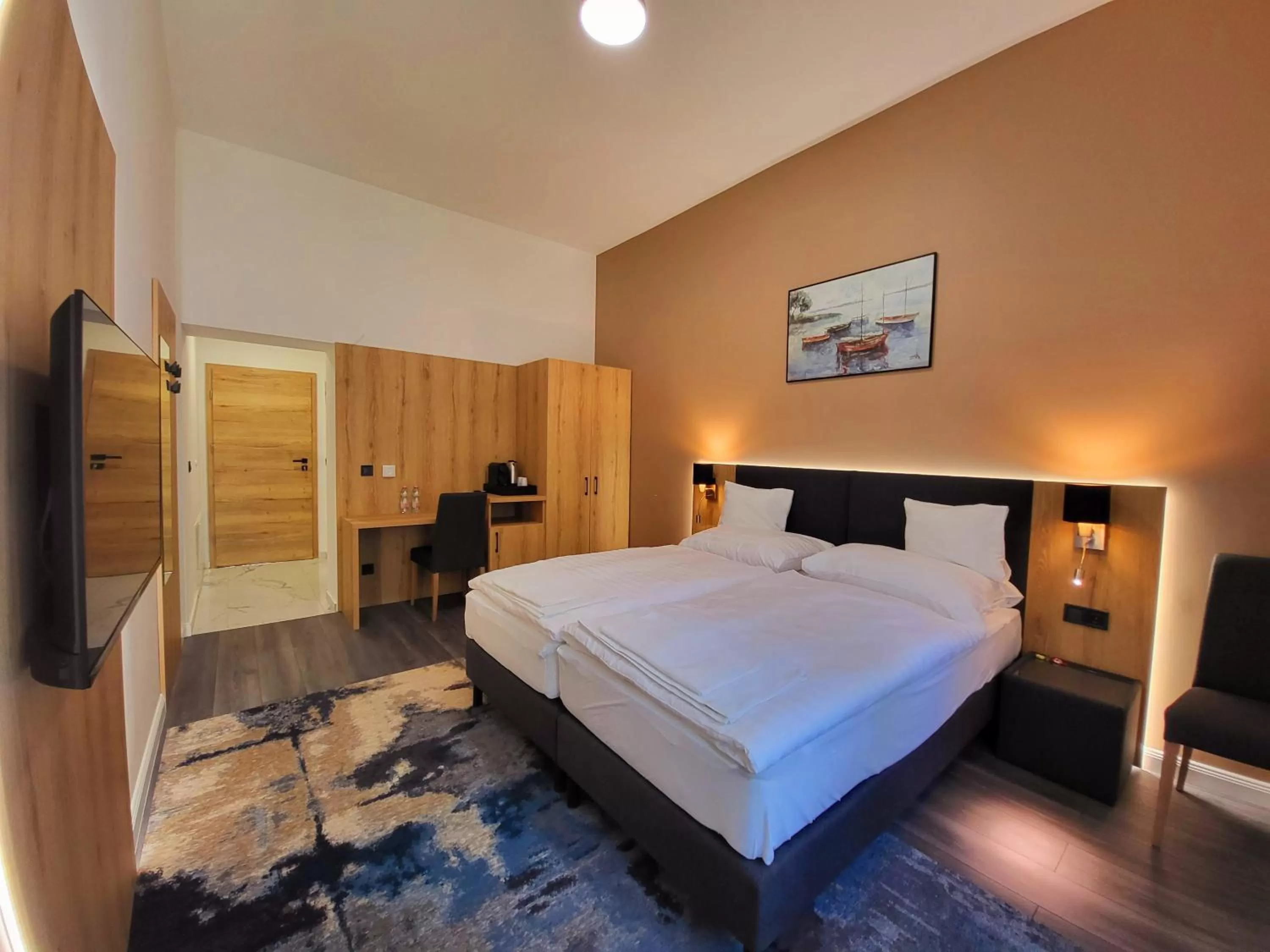 Bed in Villa Bauhaus Wellness Apart-Hotel