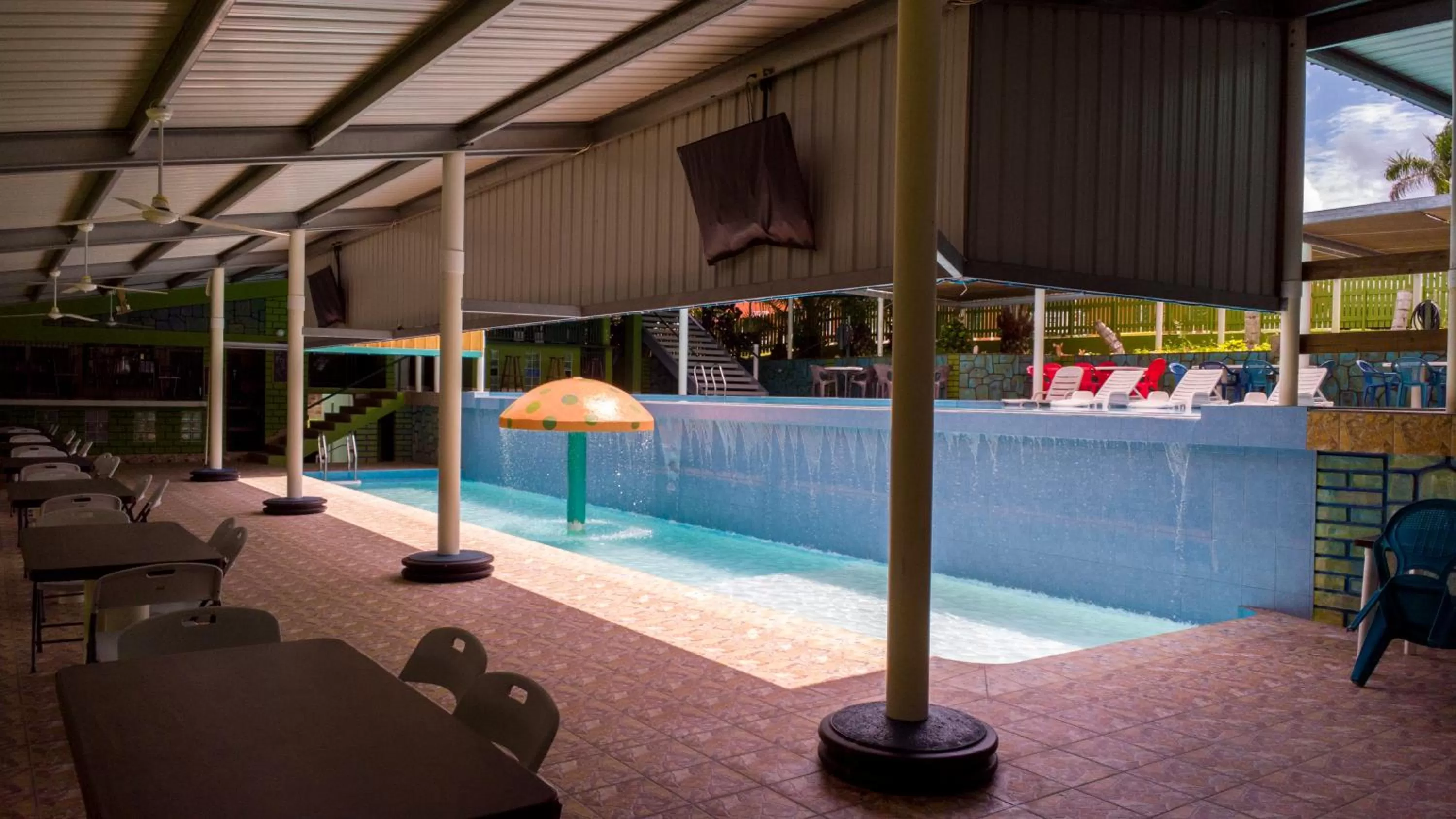 Restaurant/places to eat in Rumors Resort Hotel