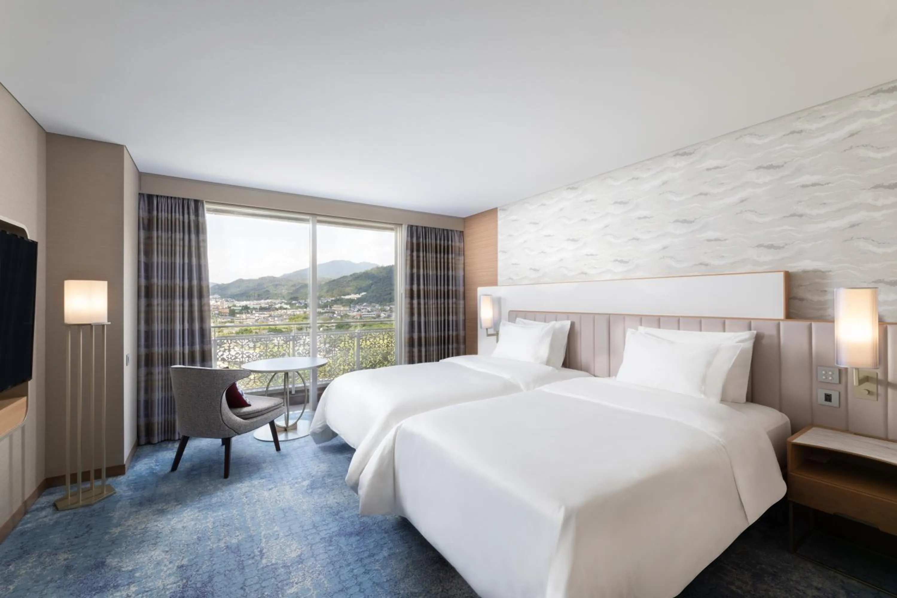 Deluxe Twin Room with Heian-Kyo view in The Westin Miyako Kyoto