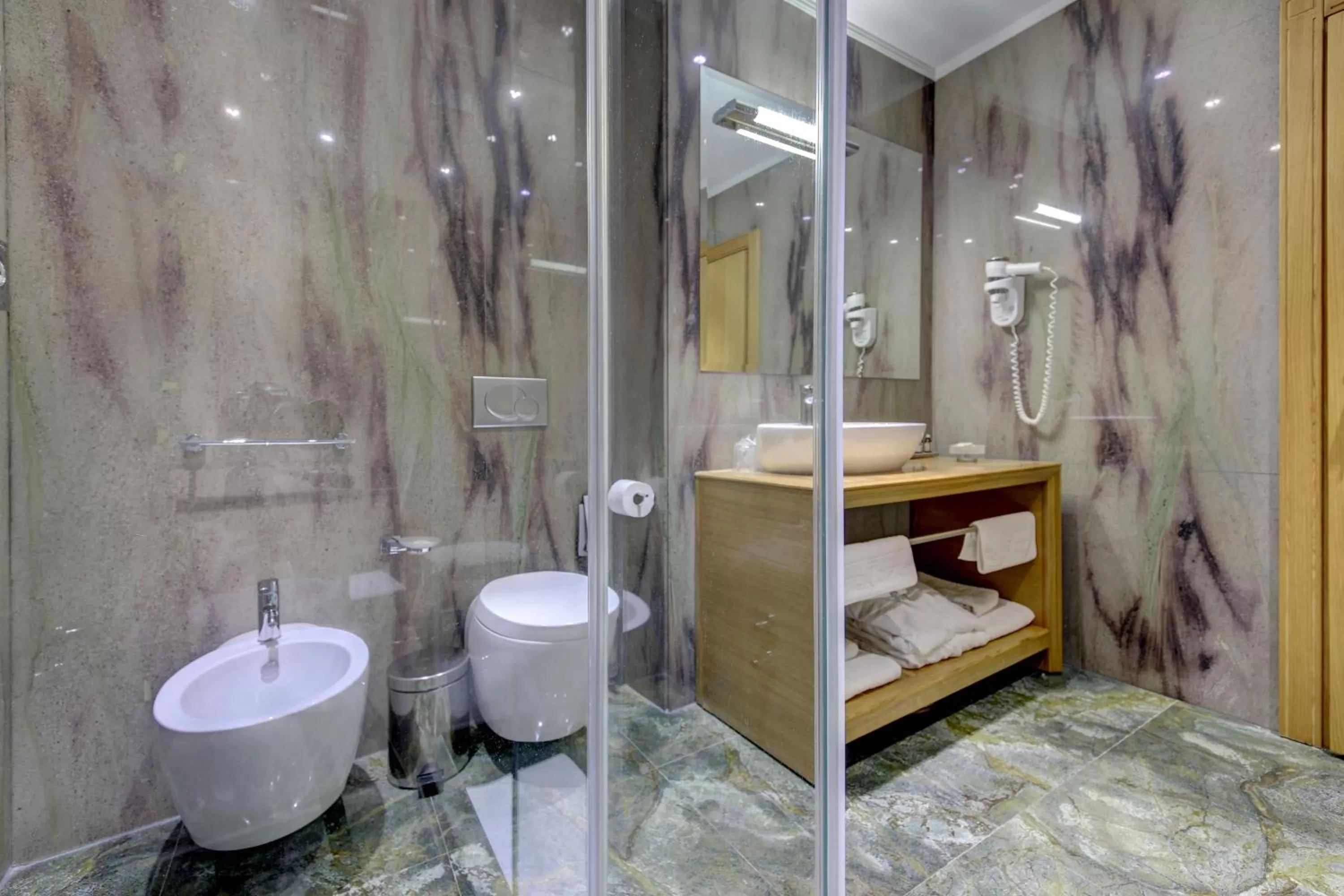 Bathroom in Hotel Vardar