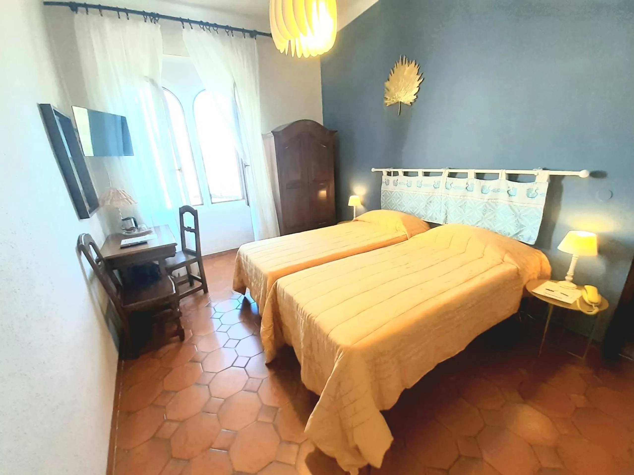 Bed in Hotel Castello Miramare