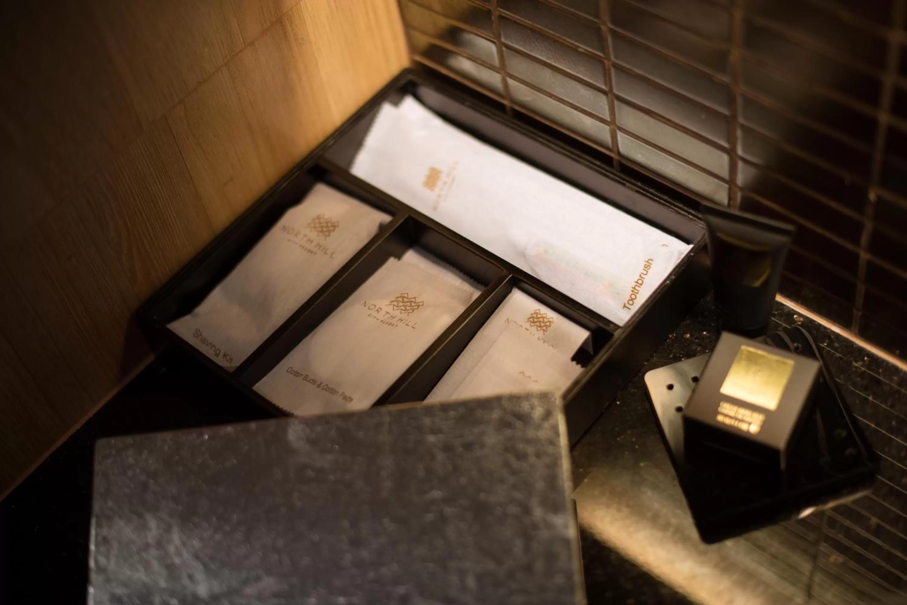 Bathroom, Bed in North Hill City Resort