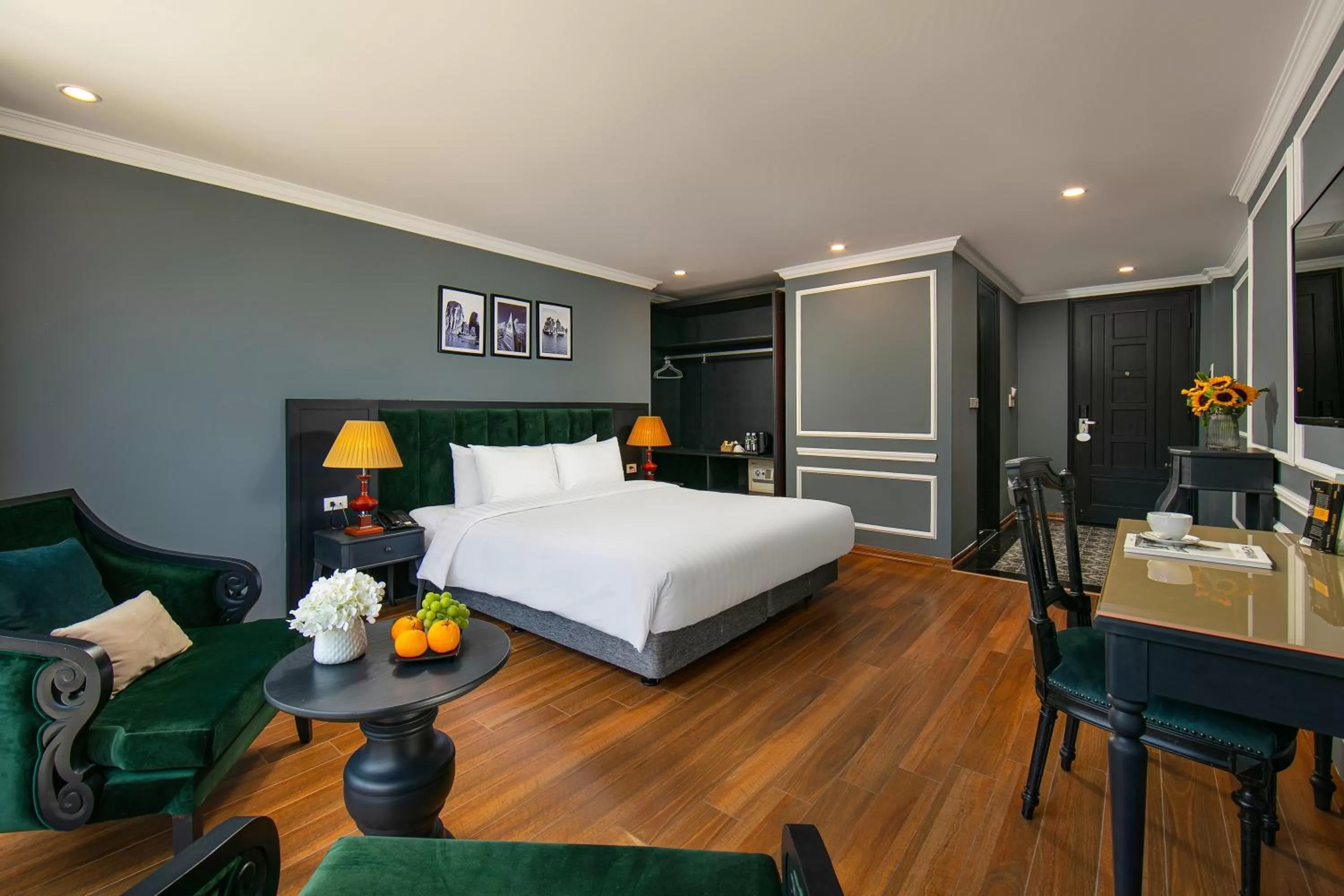 Bedroom in La Selva Premium Hotel