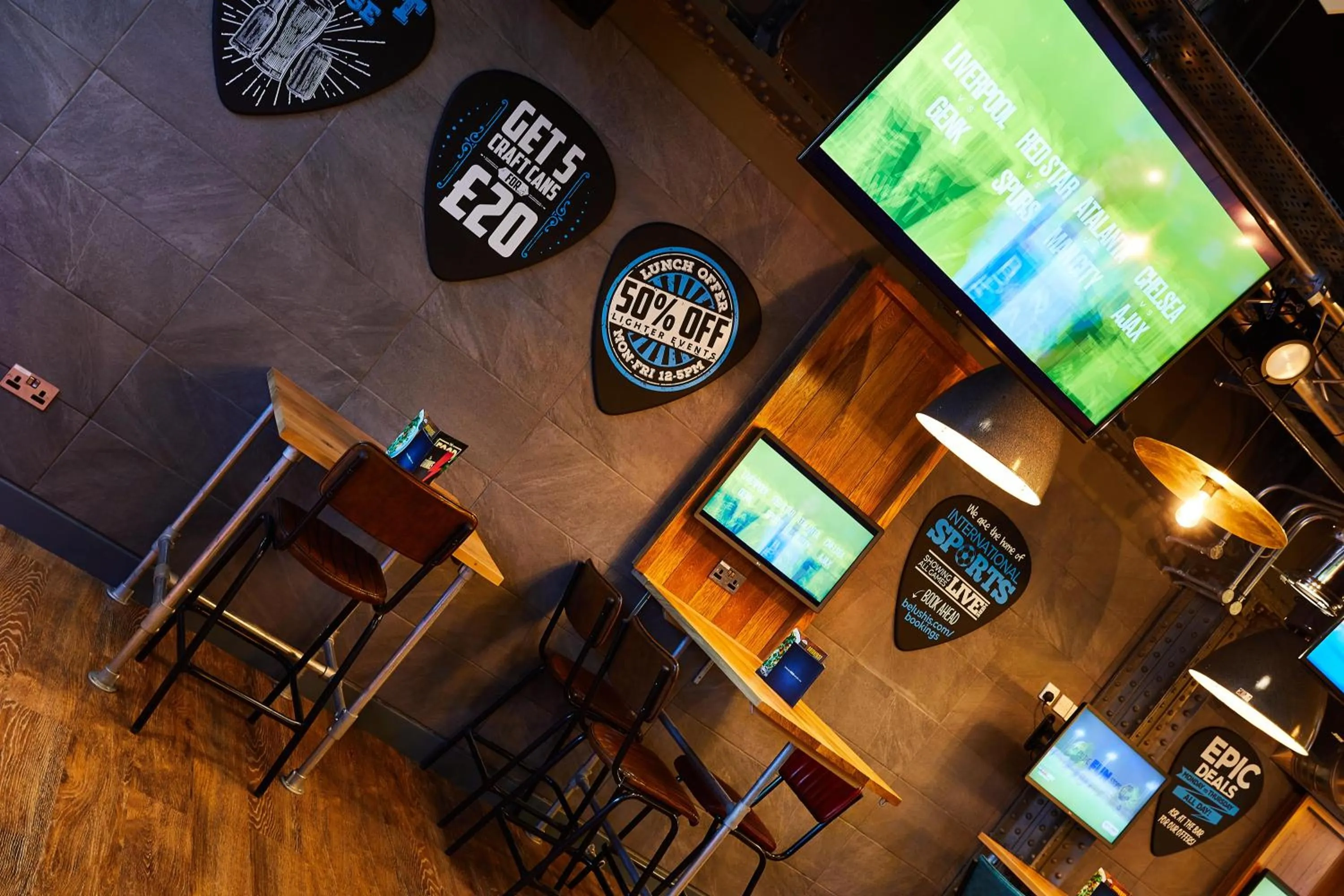 Nightclub / DJ in St Christopher's Inn Edinburgh - Original