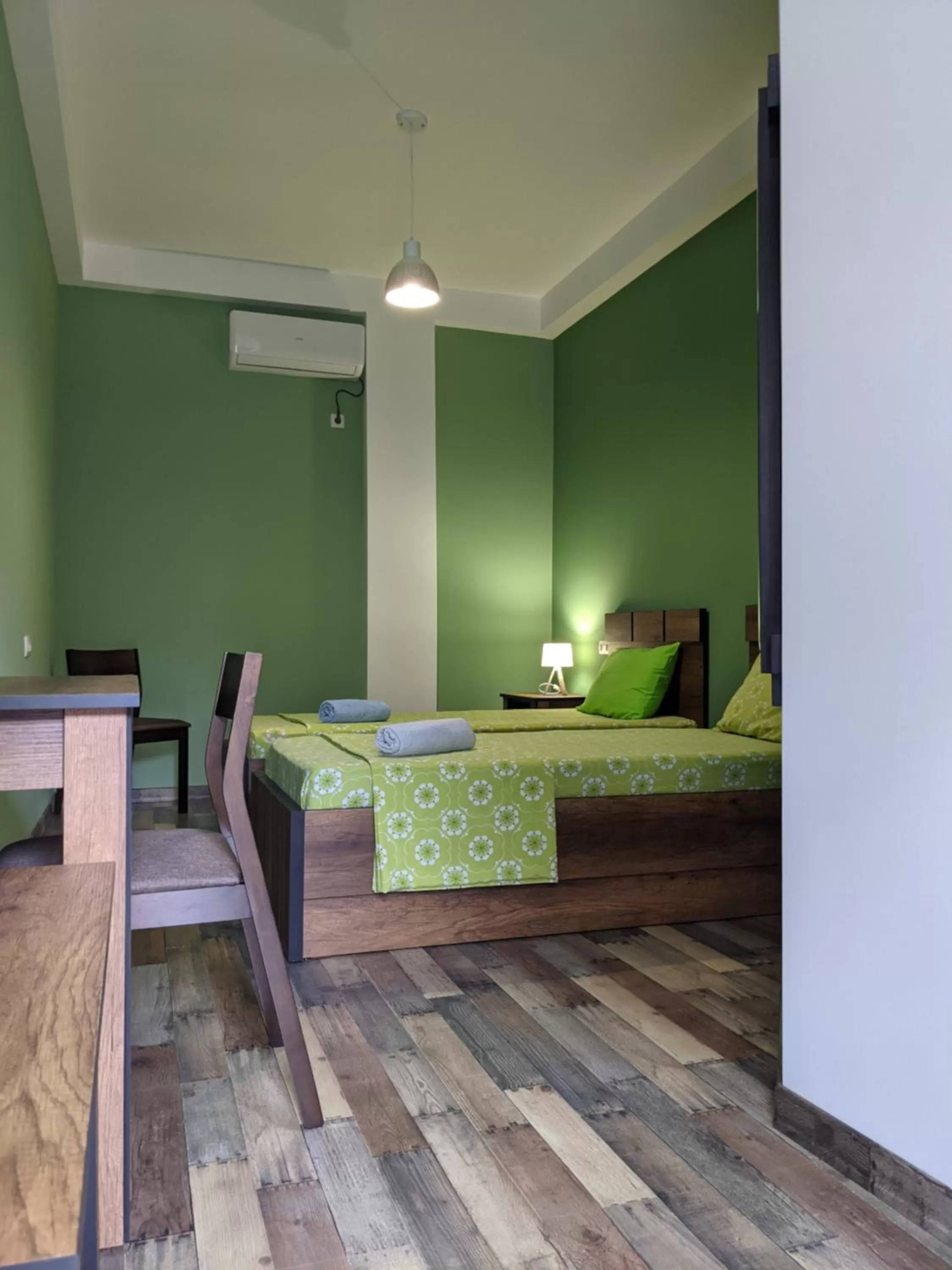 Bed in Hotel Paradise Road