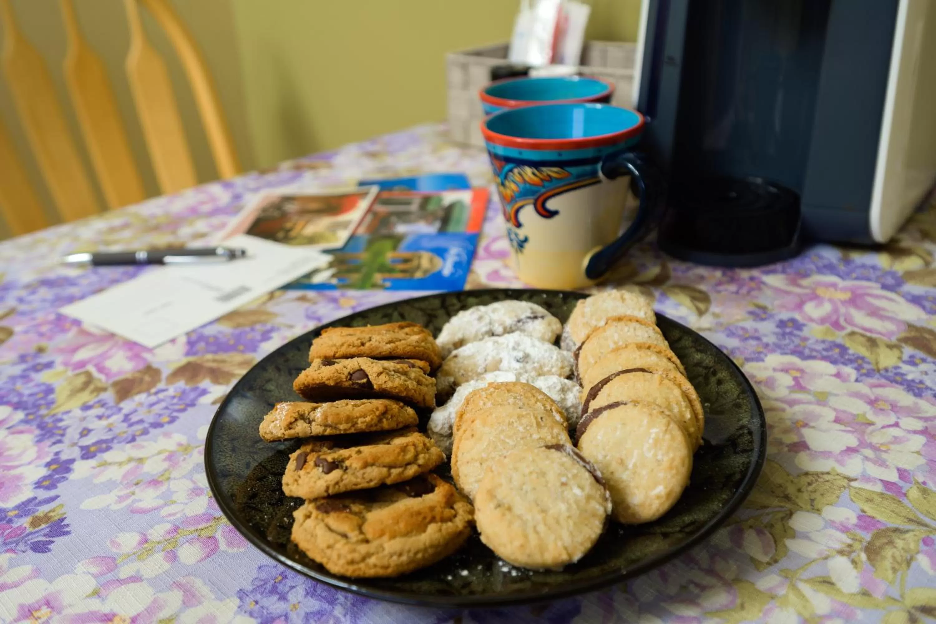 Kitchen or kitchenette in Marina Motel