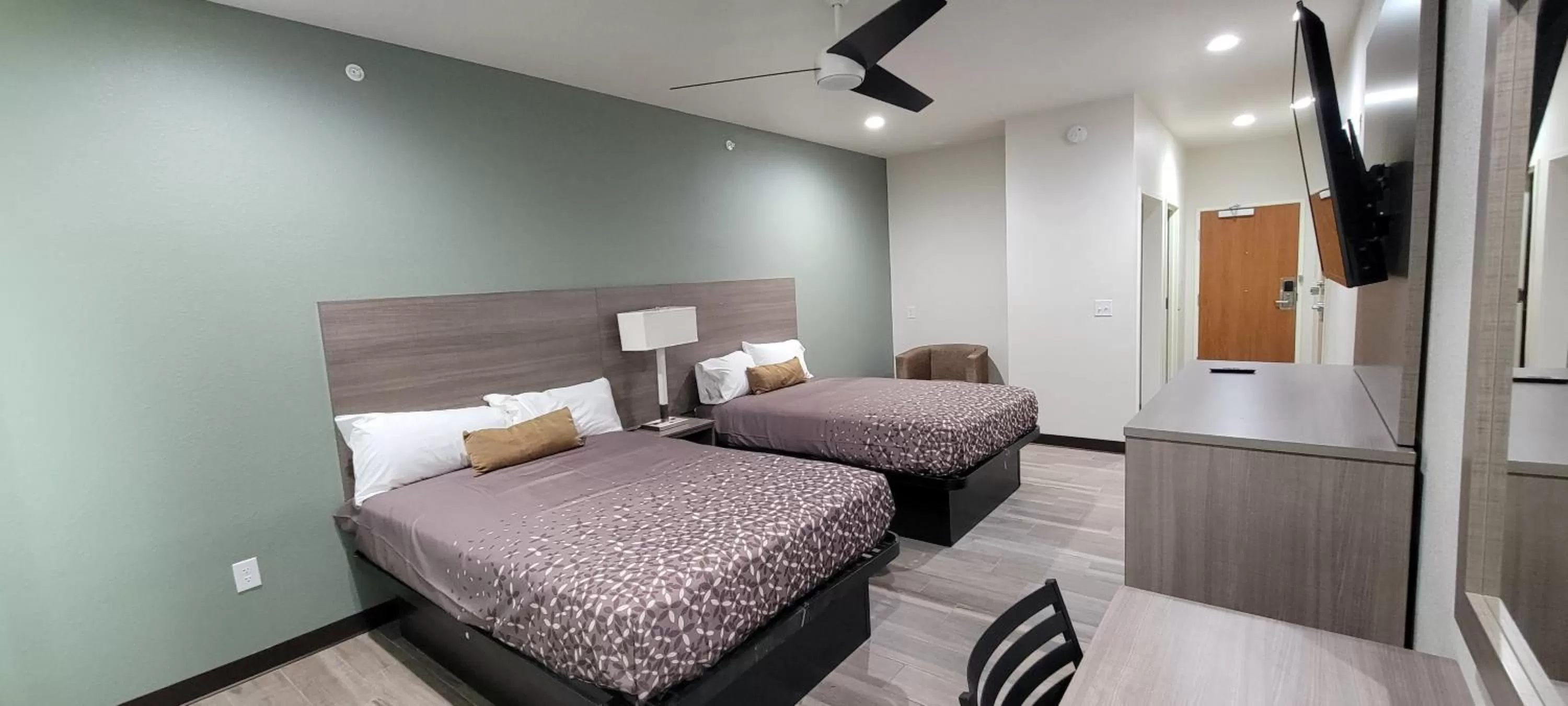 Photo of the whole room, Bed in Americas Best Value Inn San Antonio Downtown Riverwalk