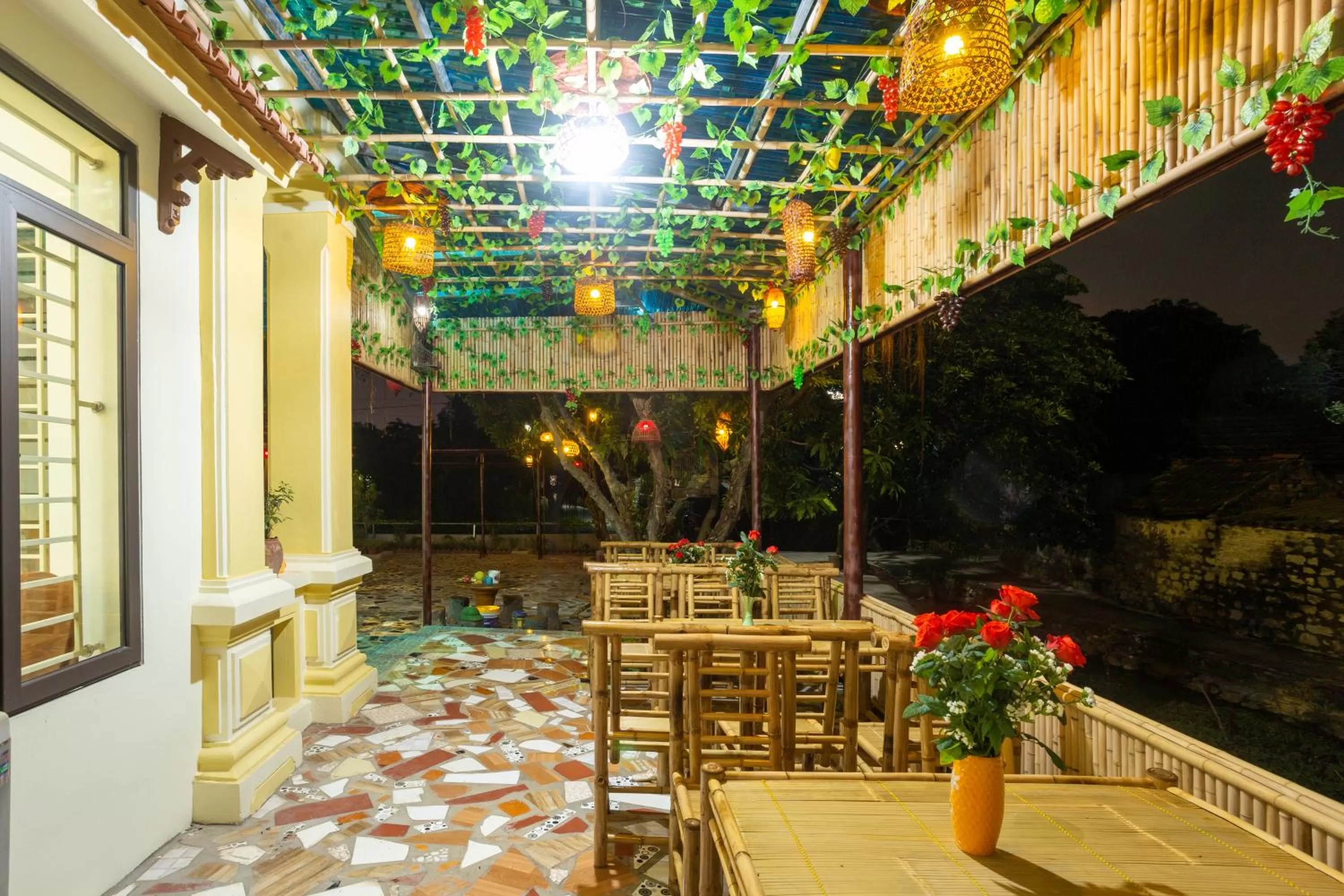 Hang Mua Central Homestay