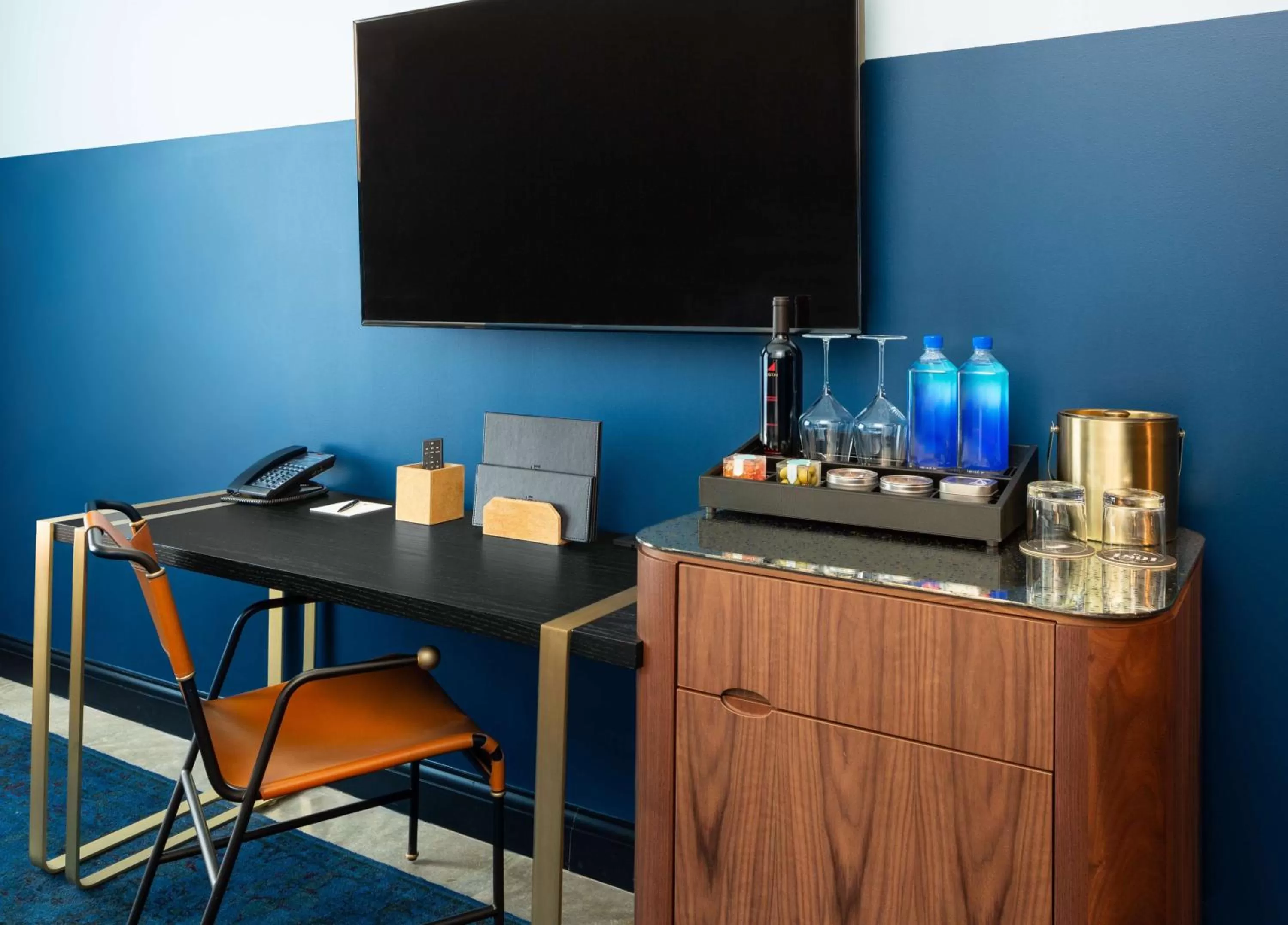 Bedroom in Dream Nashville, by Hyatt