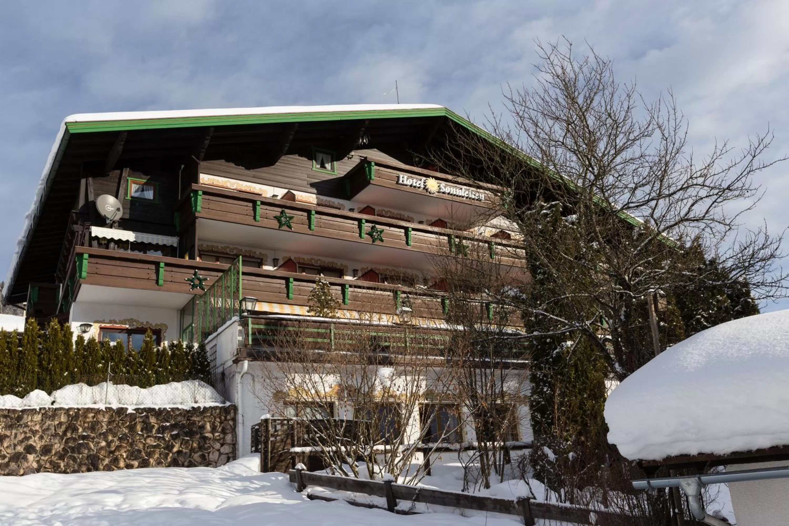 Property building in Hotel Sonnleiten