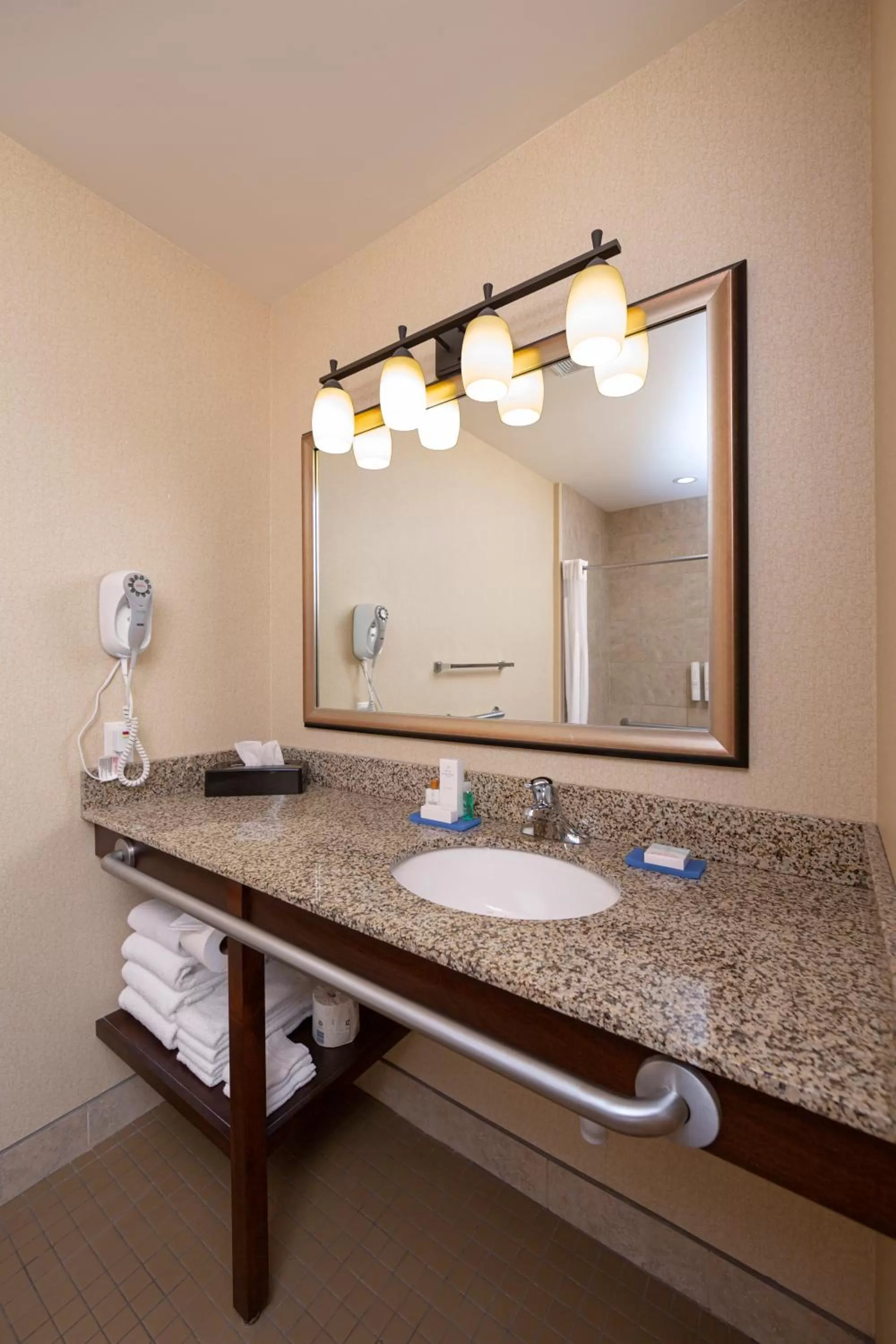 Bathroom in Bayview Hotel