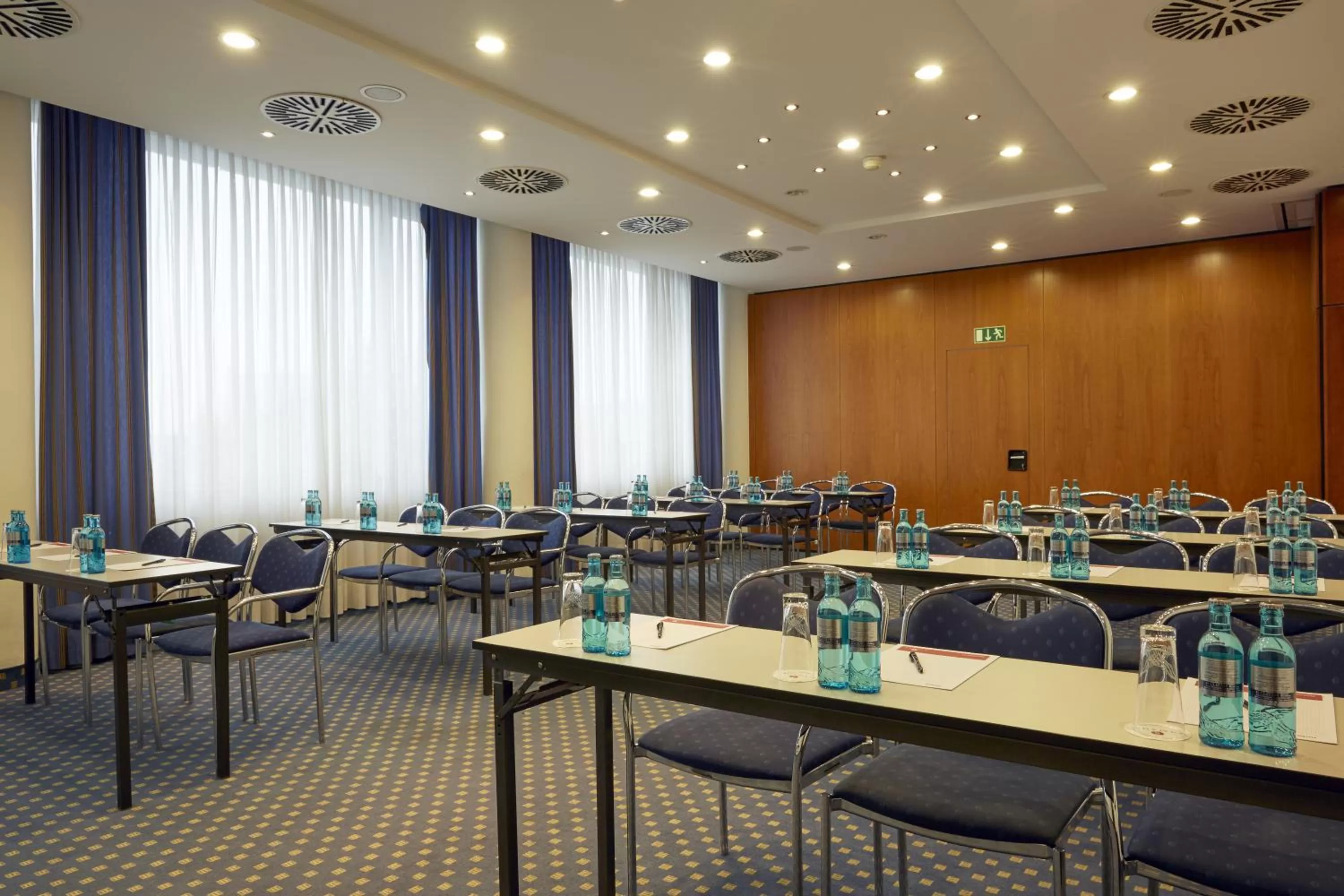 Meeting/conference room in H4 Hotel Kassel City, Trademark Collection by Wyndham