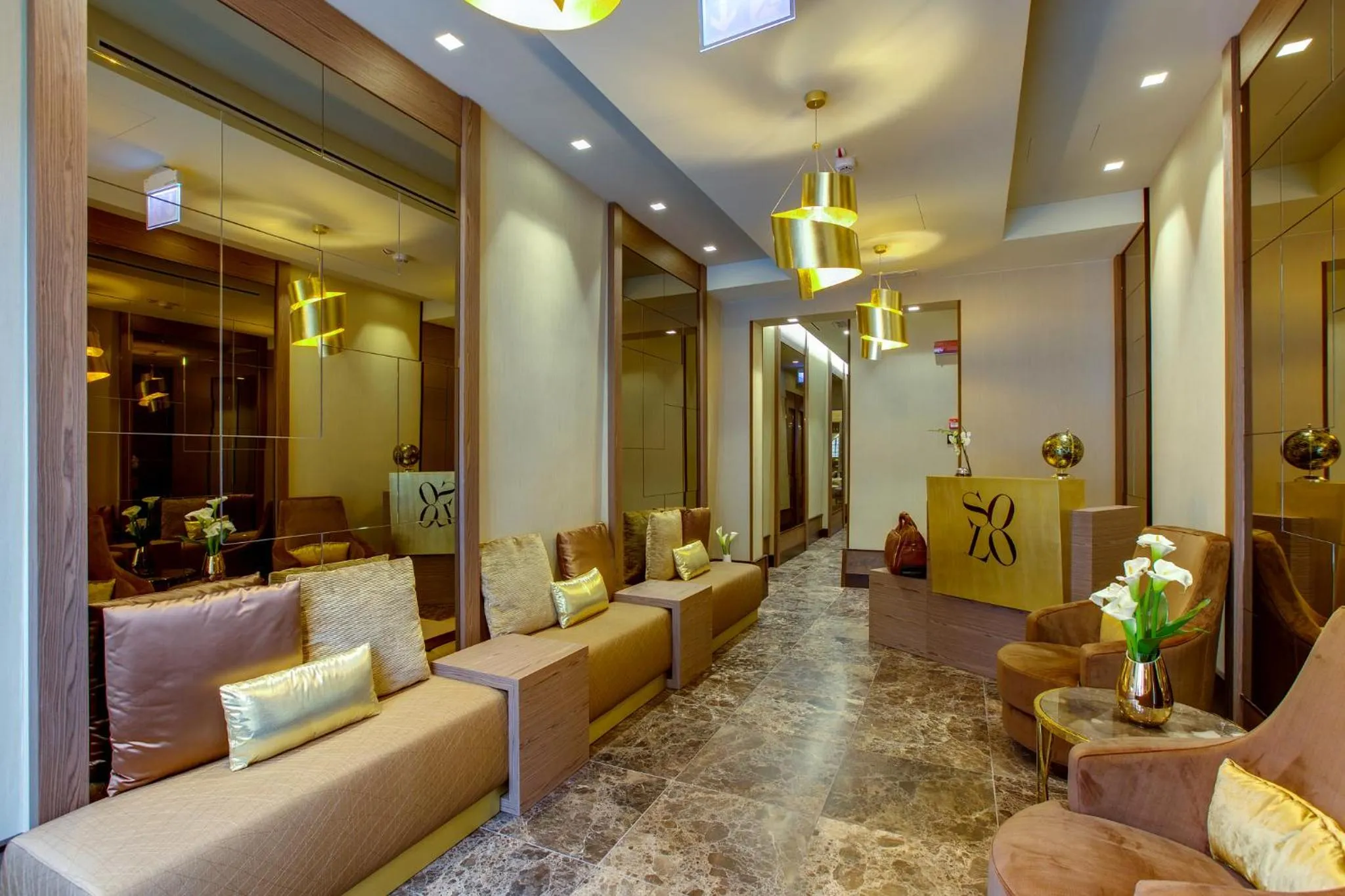 Lobby or reception in Solo Experience Hotel