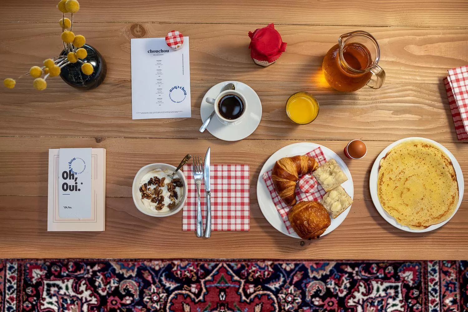 Restaurant/places to eat in Chouchou Hotel