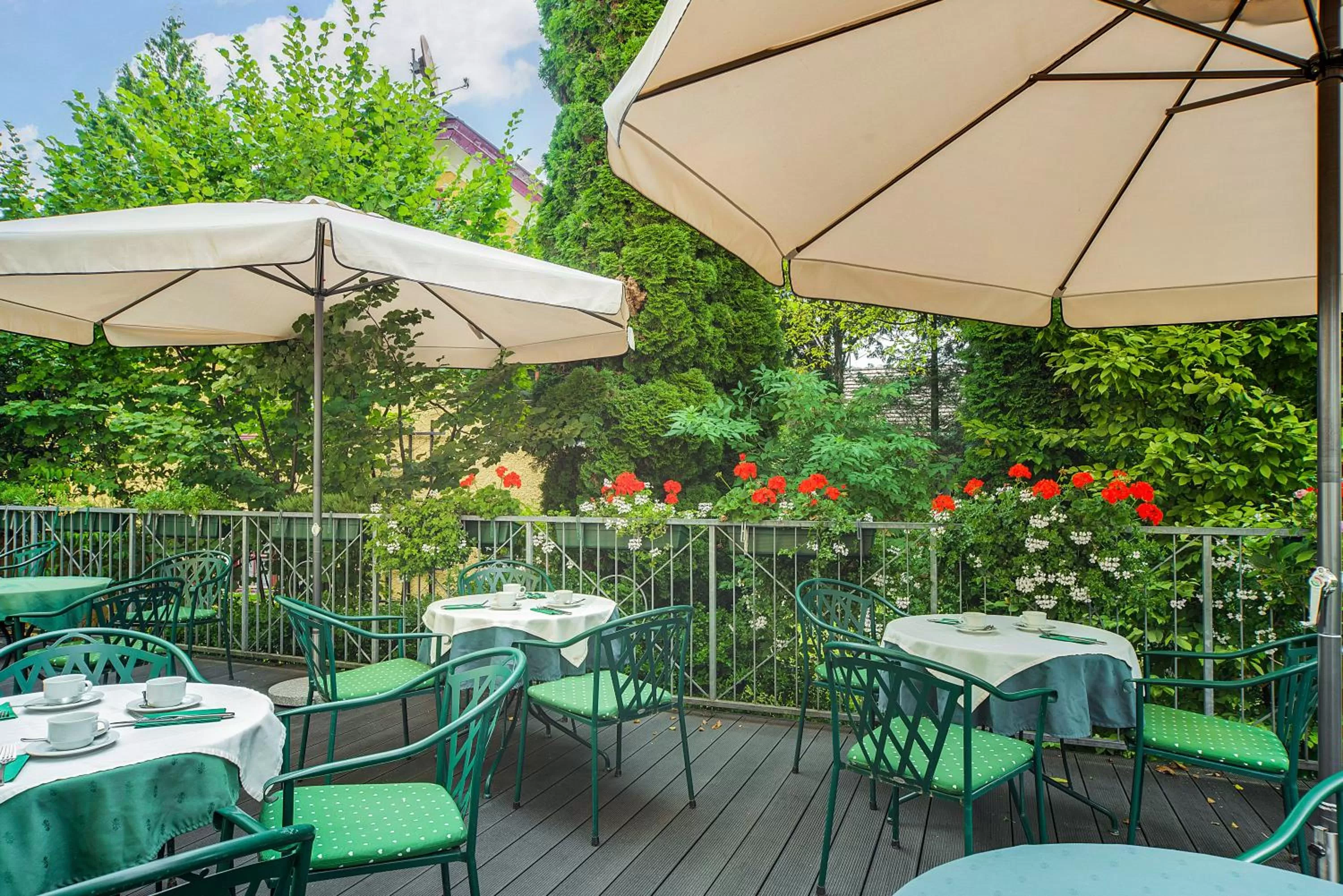 Balcony/Terrace in Hotel Astoria