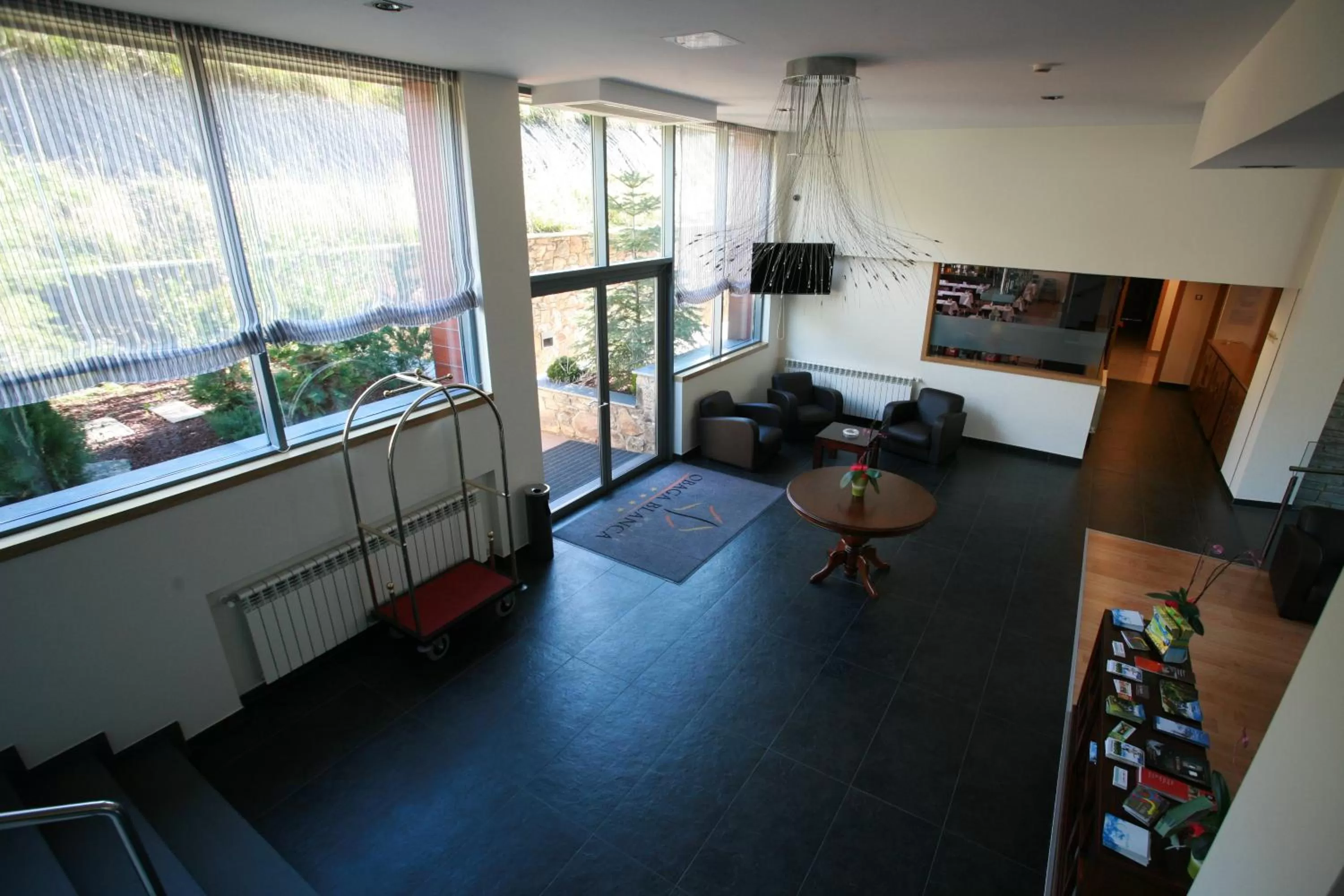 Lobby or reception, Bed in Obaga Blanca & Spa