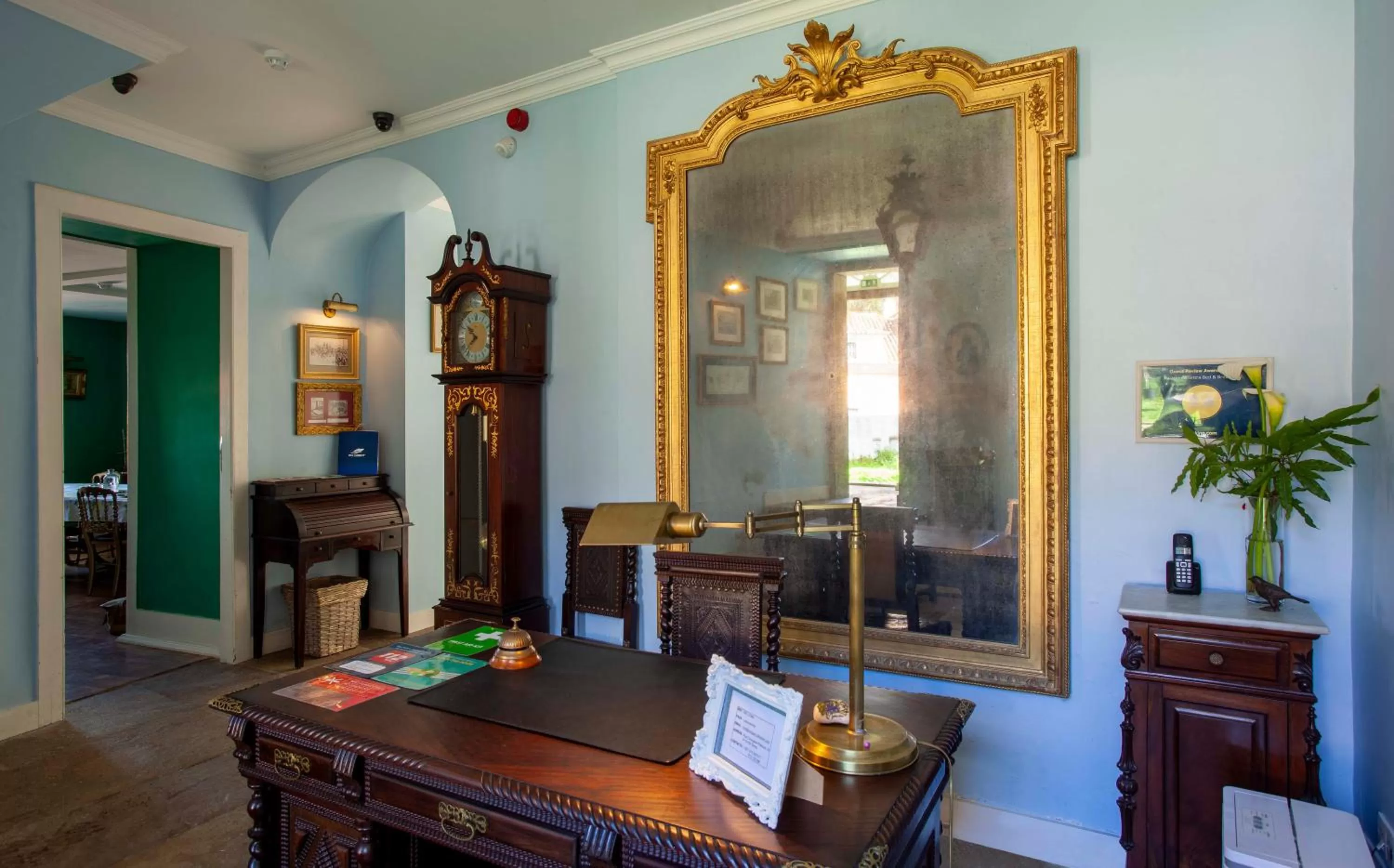 Lobby or reception in Palácio de Sintra Boutique House
