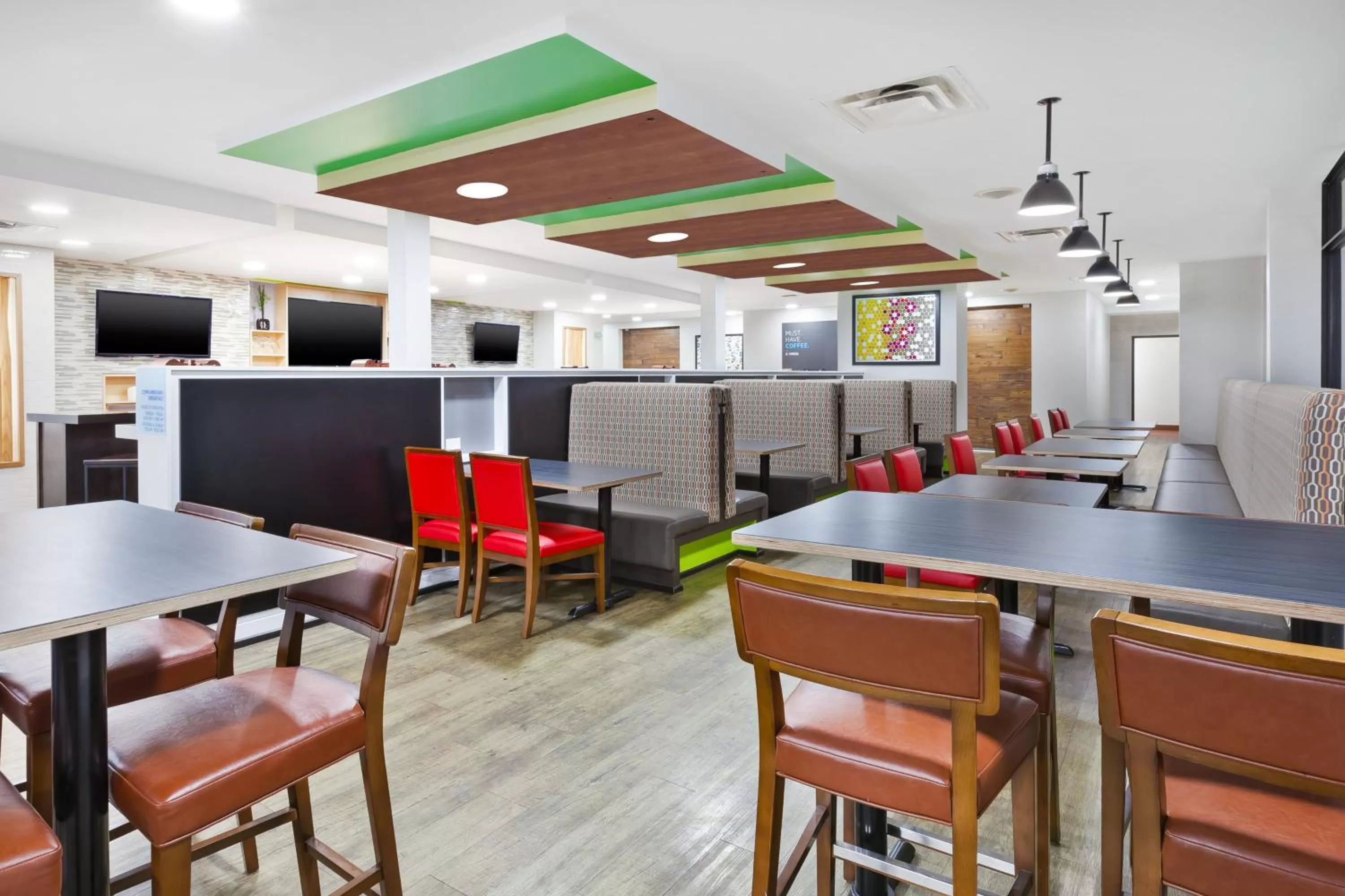 Breakfast in Holiday Inn Express Winnipeg Airport - Polo Park by IHG