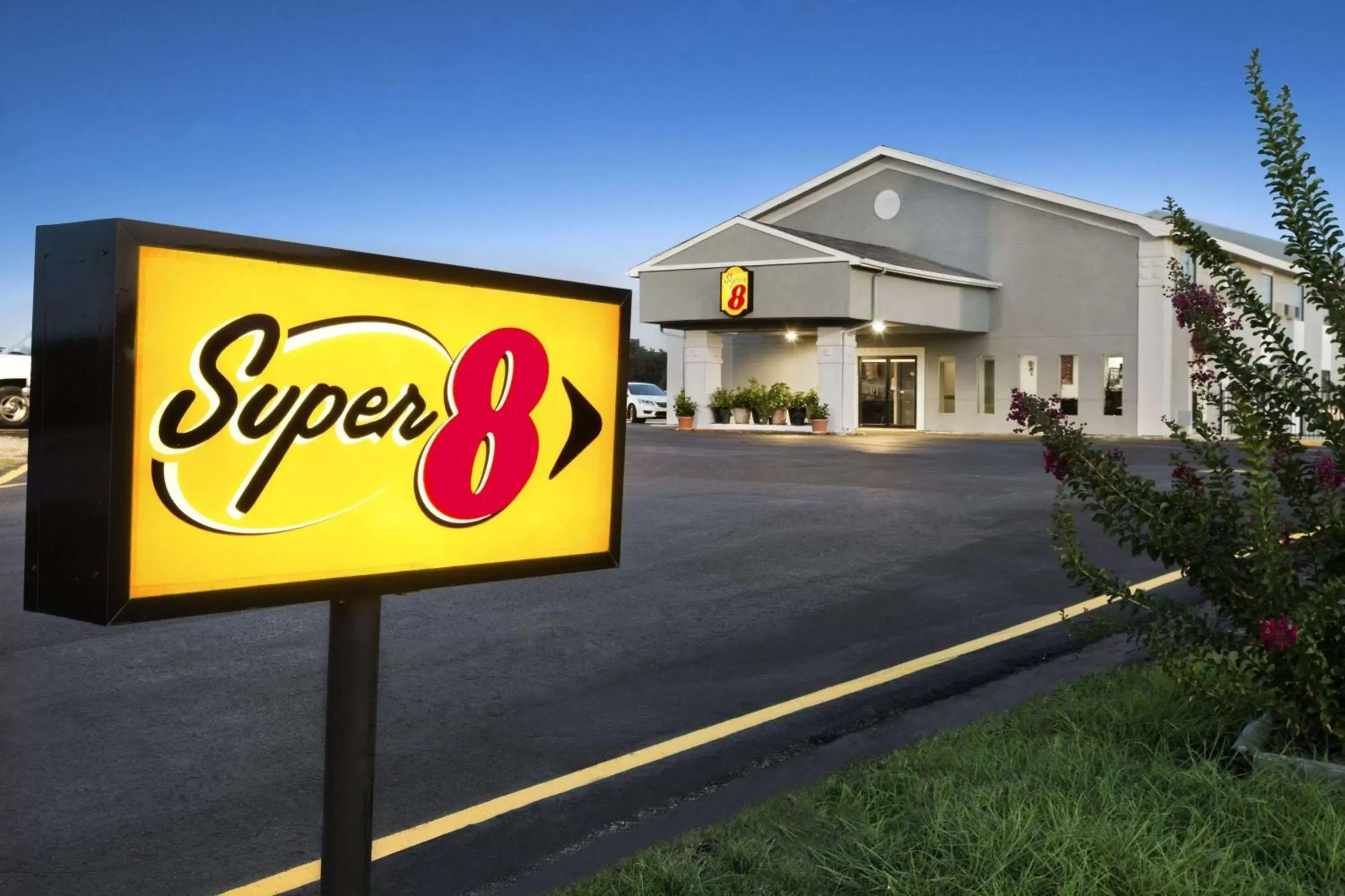 Super 8 by Wyndham Ardmore Super 8 by Wyndham Ardmore