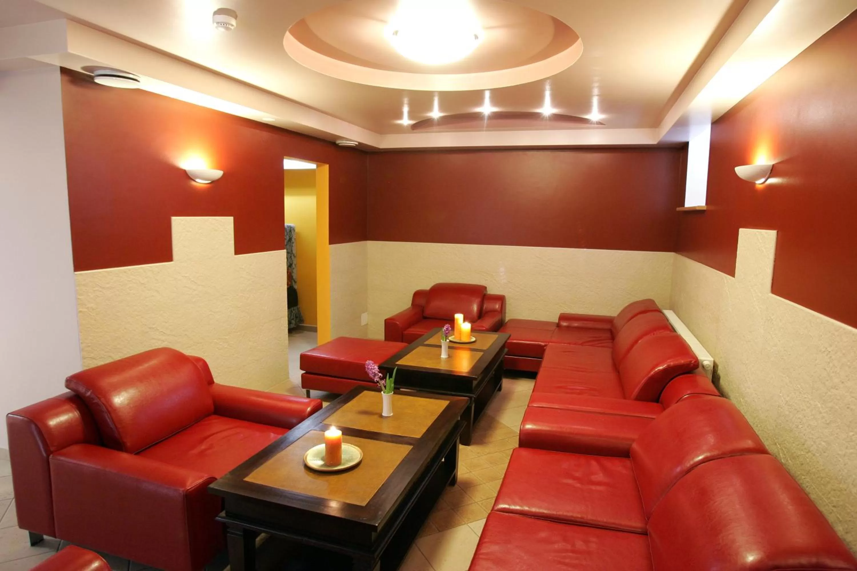 Lounge or bar in Park Villa Hotel