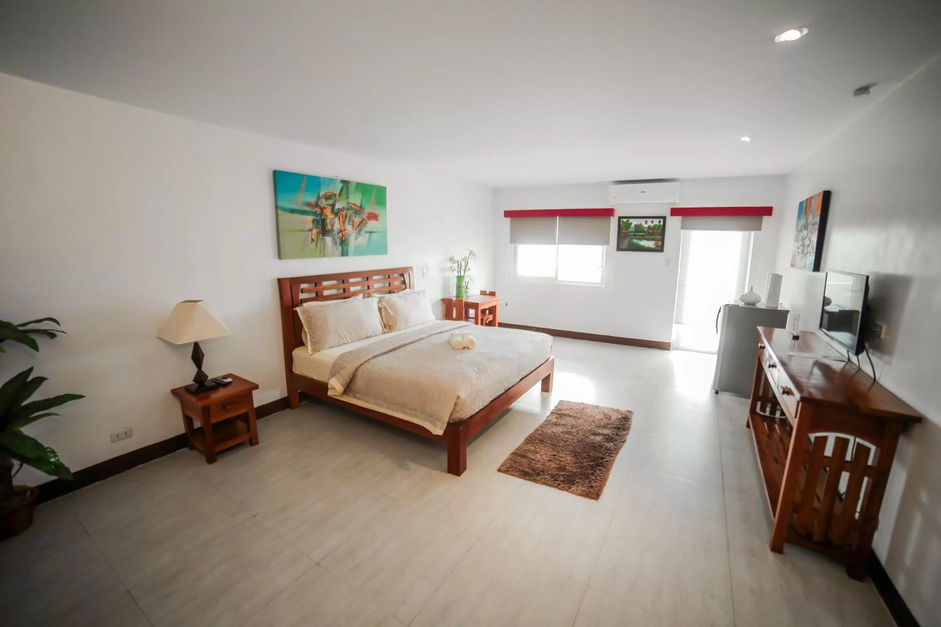 Bed in Bataan White Corals Beach Resort